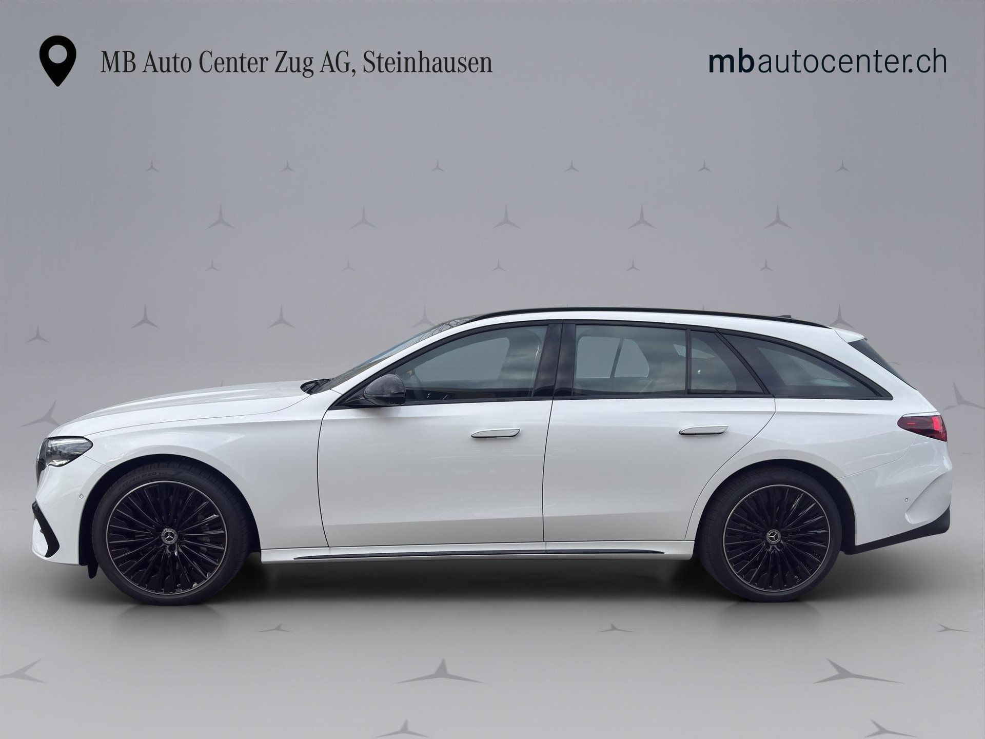 MERCEDES-BENZ E 220 d AMG Line 4matic Kombi-image-1
