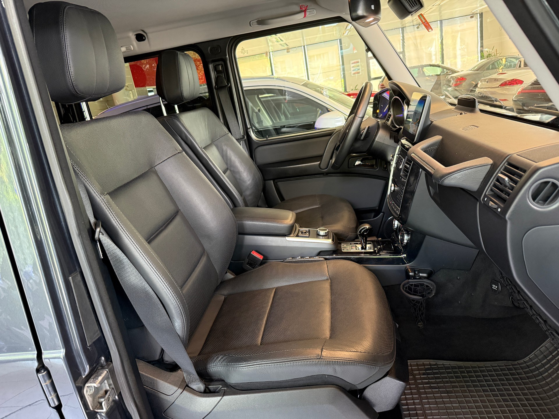 MERCEDES-BENZ G 350 d lang Wagon-image-10
