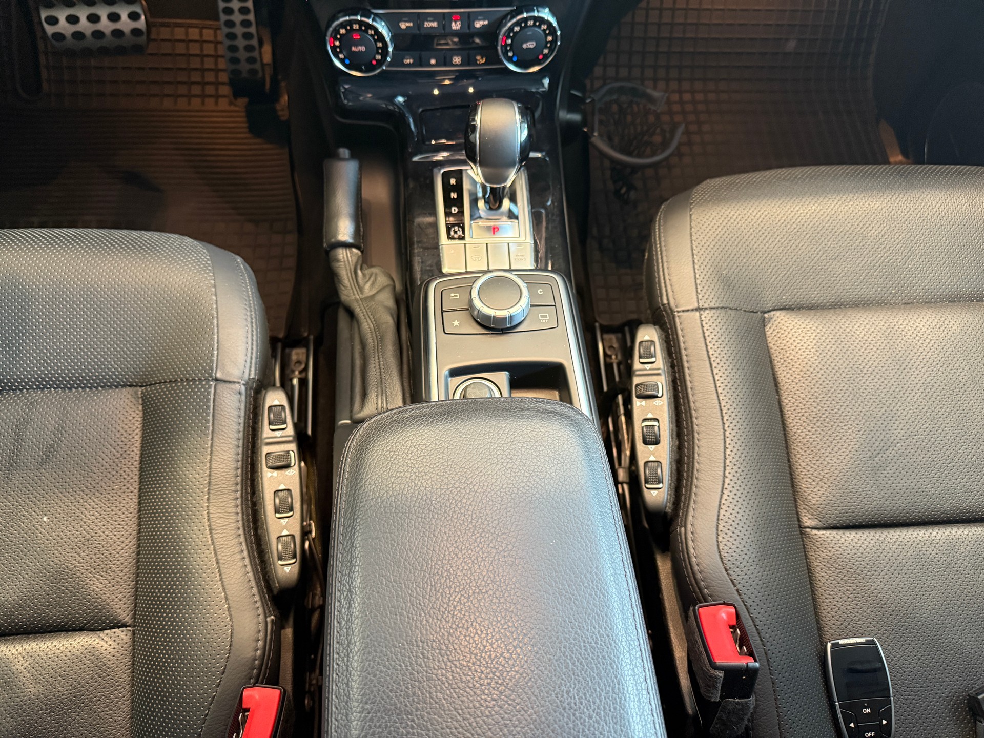 MERCEDES-BENZ G 350 d lang Wagon-image-9