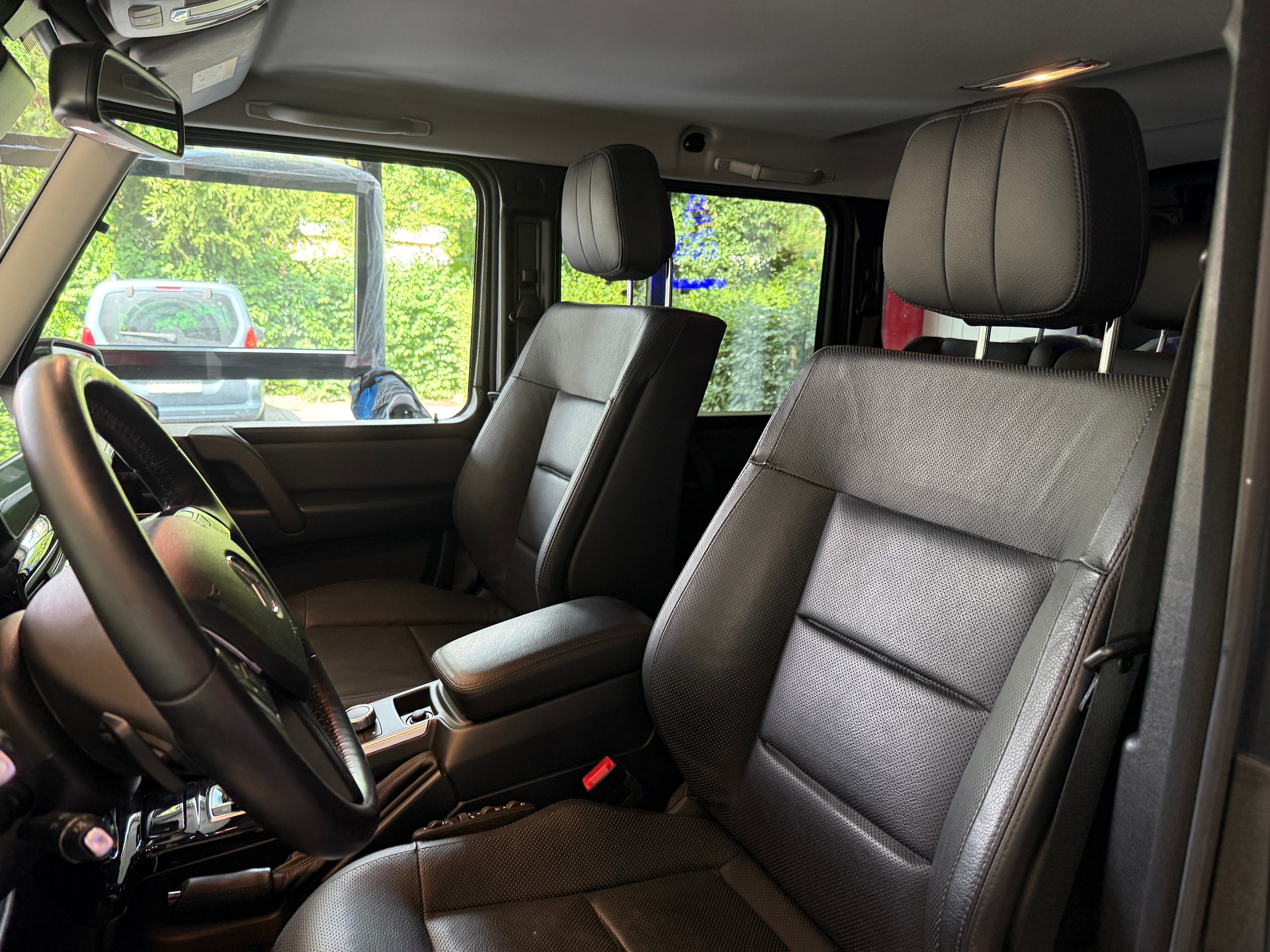 MERCEDES-BENZ G 350 d lang Wagon-image-4