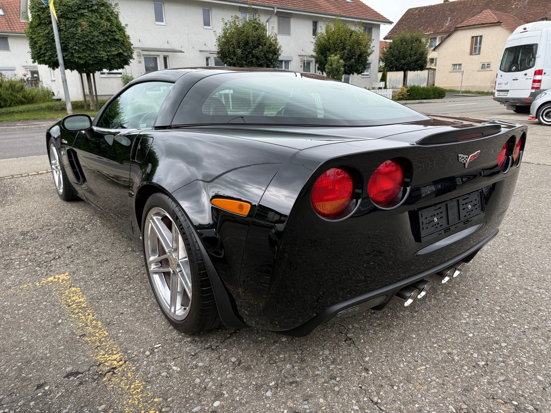 CHEVROLET Corvette Z06-showroom-element-3