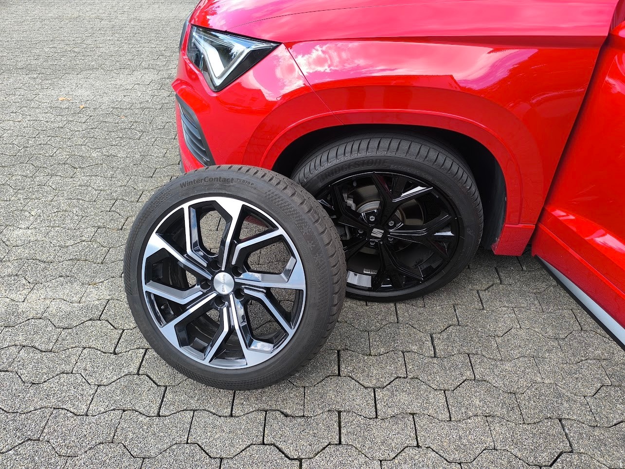 SEAT Ateca 2.0 TSI Hola FR 4Drive DSG-image-15