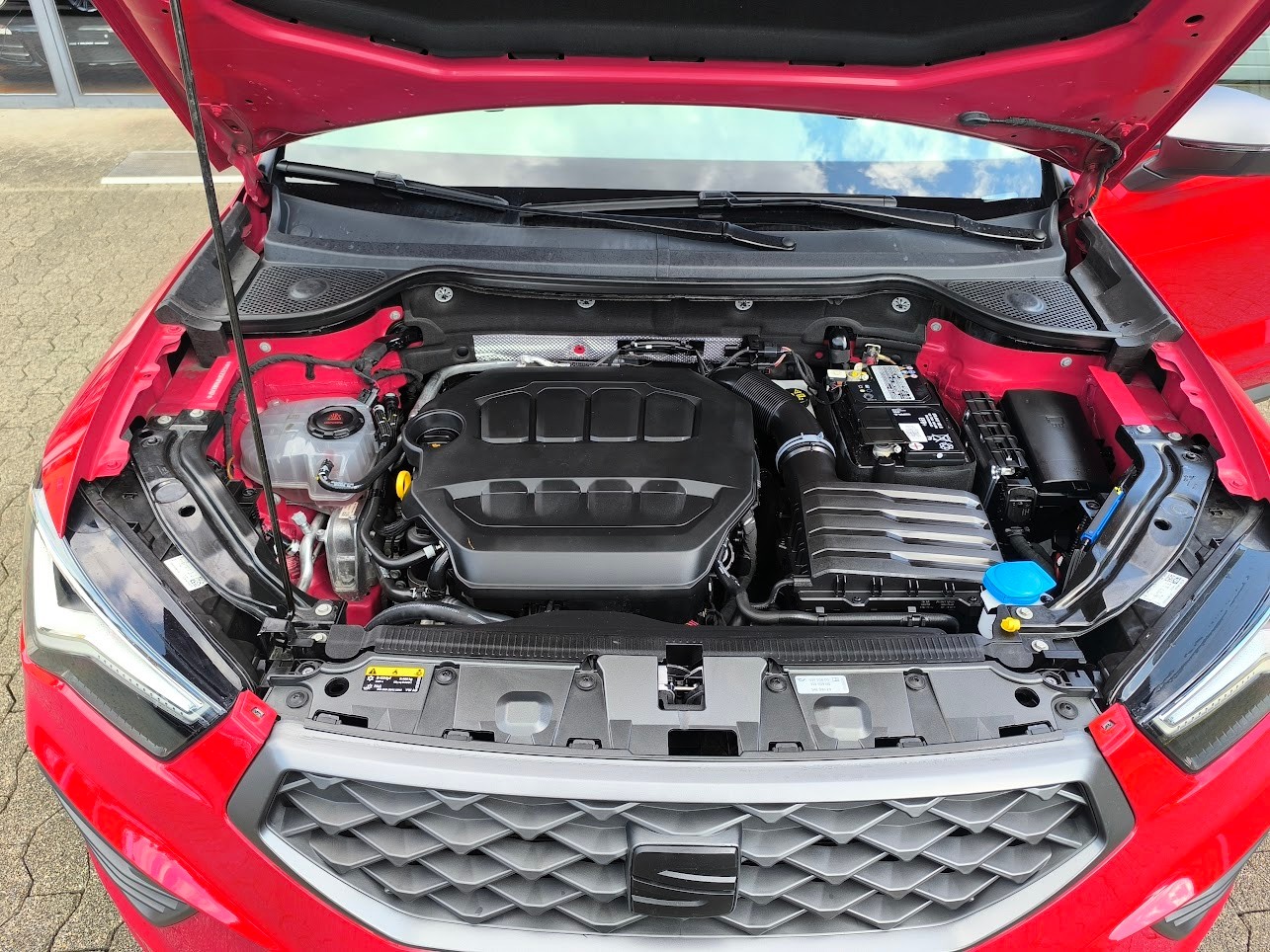 SEAT Ateca 2.0 TSI Hola FR 4Drive DSG-image-13
