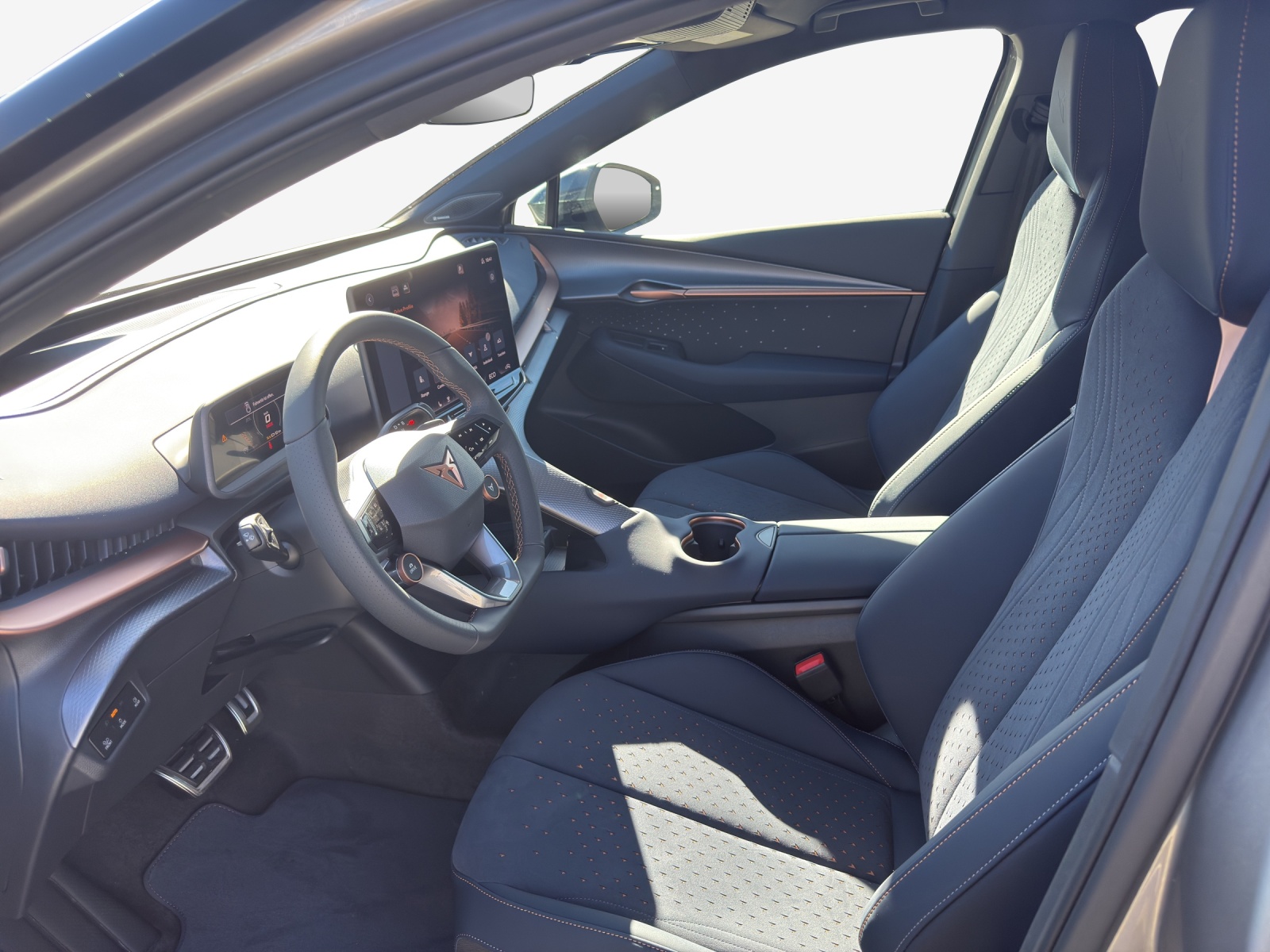 CUPRA Tavascan Type 9 77 kWh Adrenaline-image-8