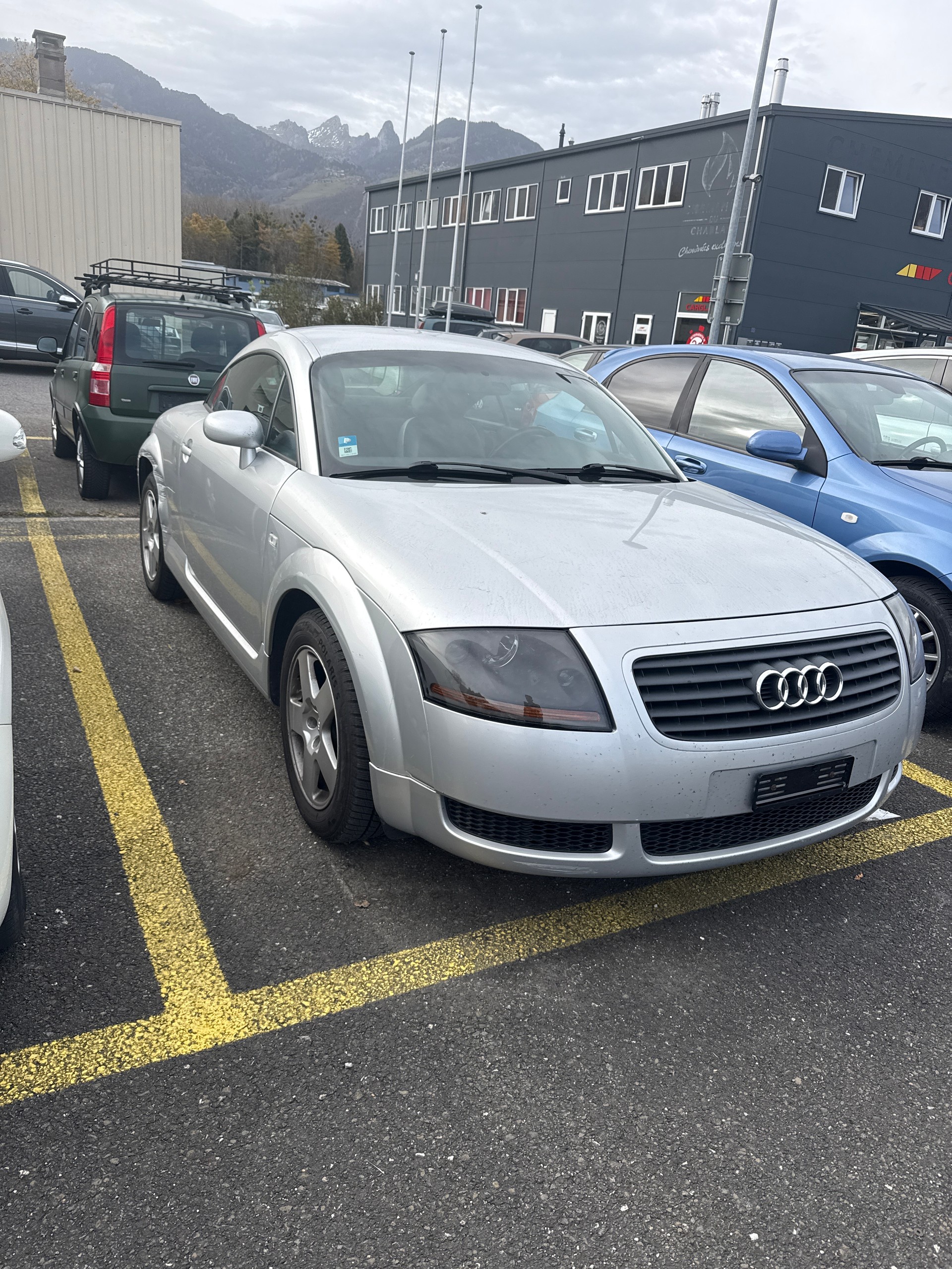 AUDI TT Coupé 1.8 T-image-0