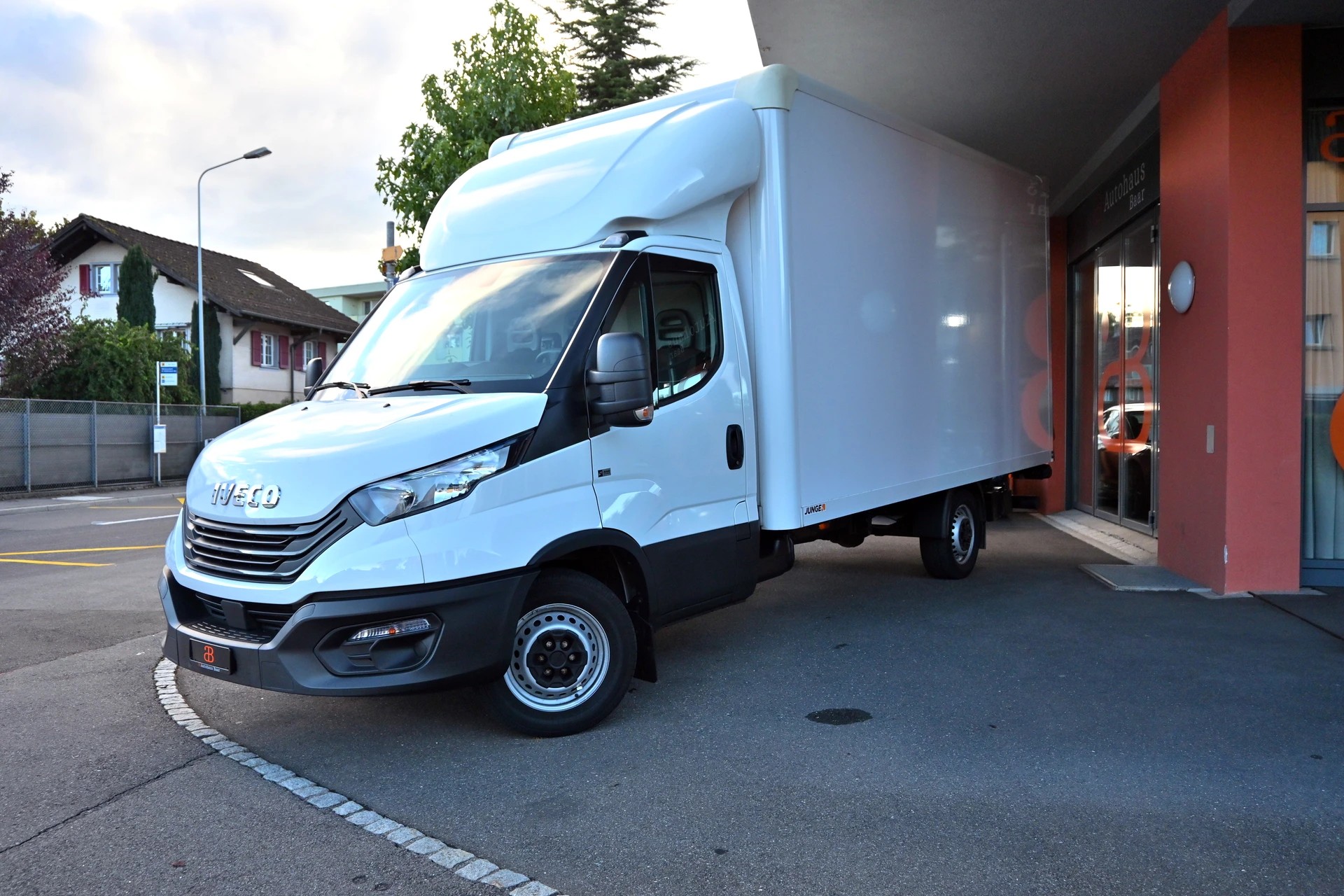 IVECO 35 S 16 A8-image-1