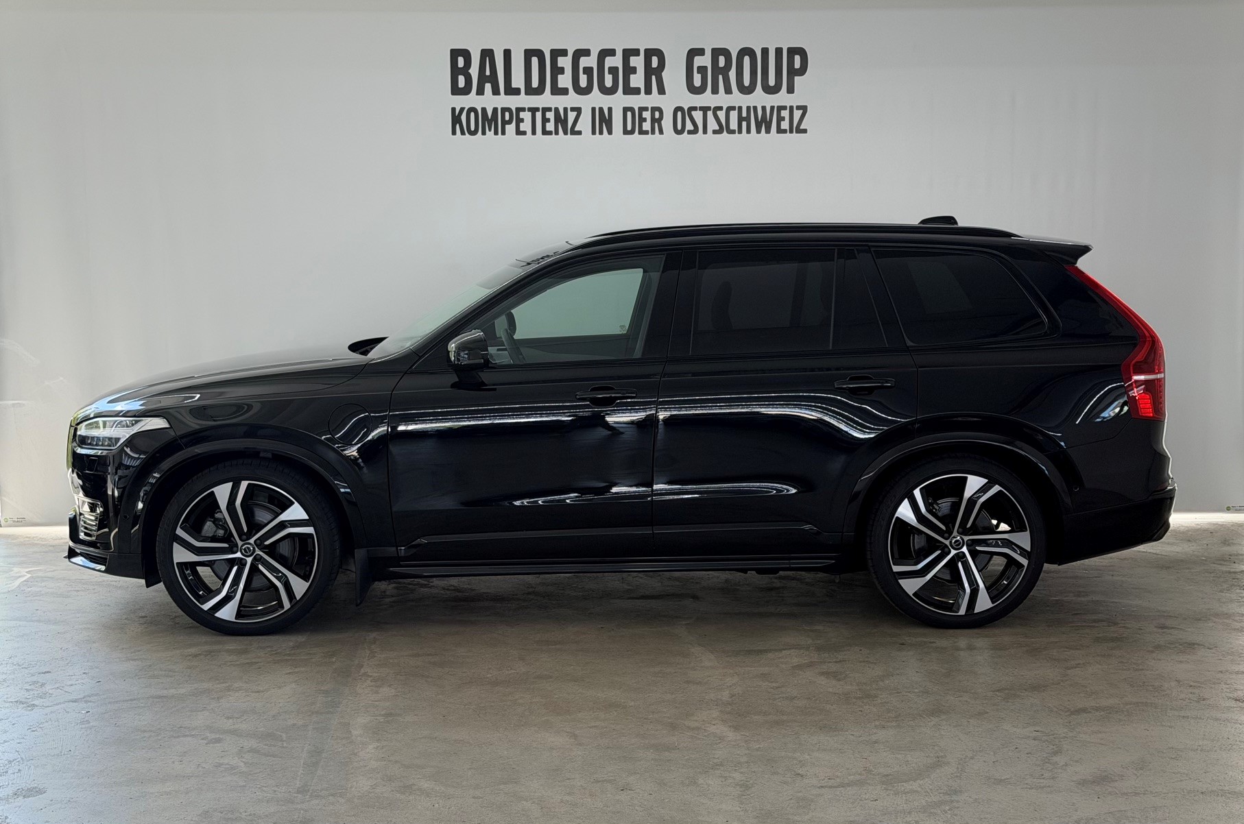 VOLVO XC90 2.0 T8 TE Ultimate Dark 7-image-2