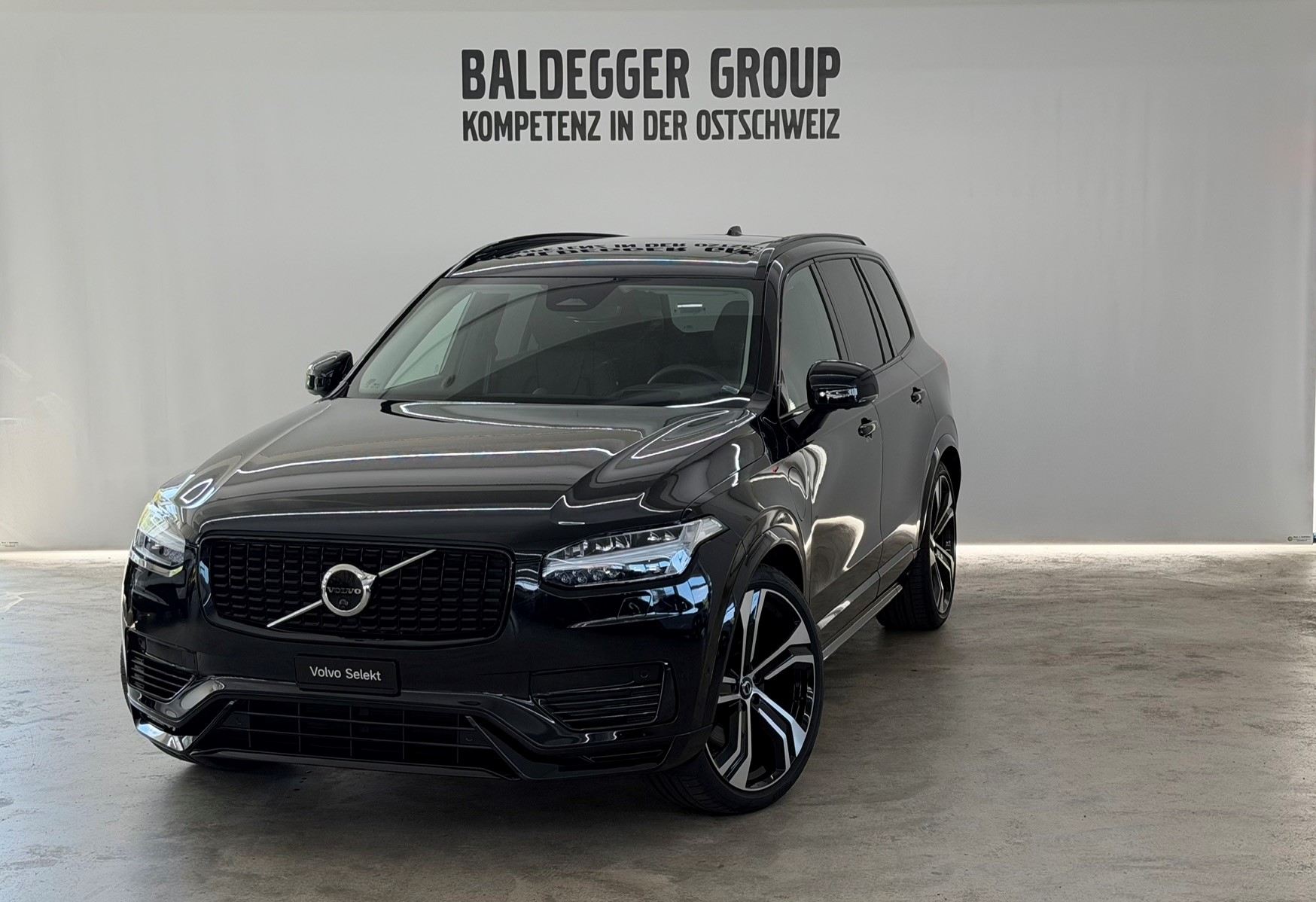 VOLVO XC90 2.0 T8 TE Ultimate Dark 7-image-0