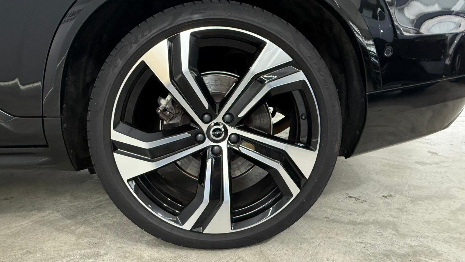 VOLVO XC90 2.0 T8 TE Ultimate Dark 7-image-7