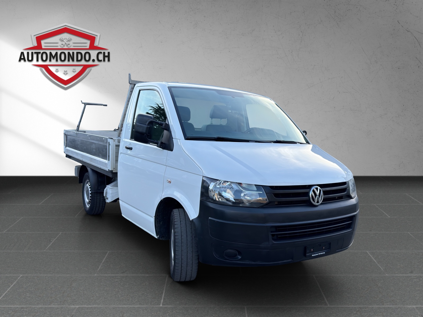 VW T5 2.0 TDI-image-1