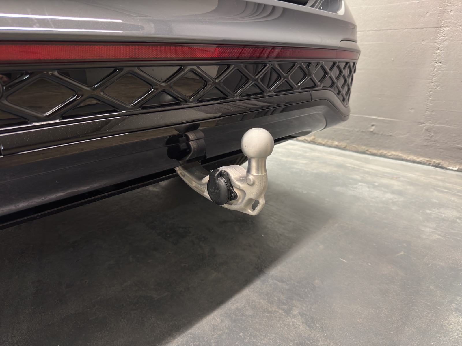 VW Tiguan 1.5 TSI PHEV R-Line DSG-image-13