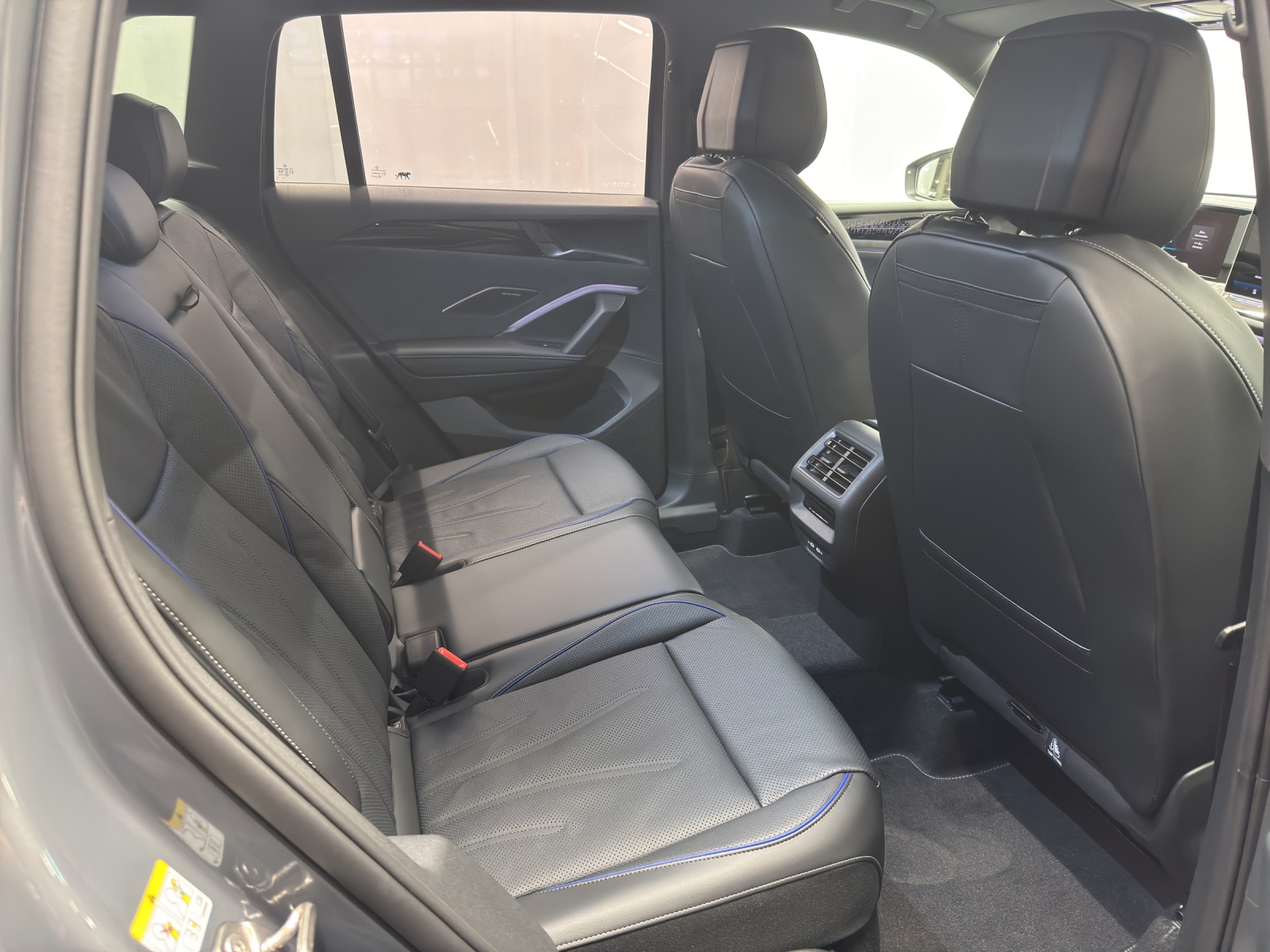 VW Tiguan 1.5 TSI PHEV R-Line DSG-image-9