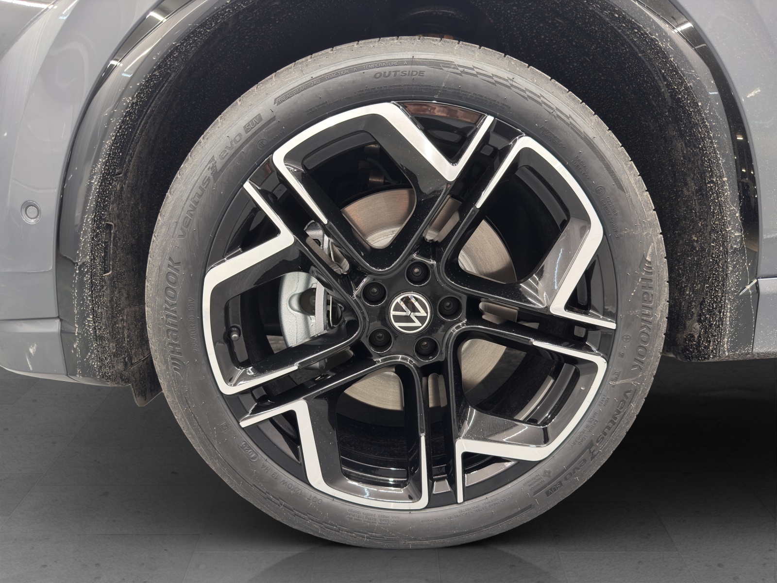 VW Tiguan 1.5 TSI PHEV R-Line DSG-image-5