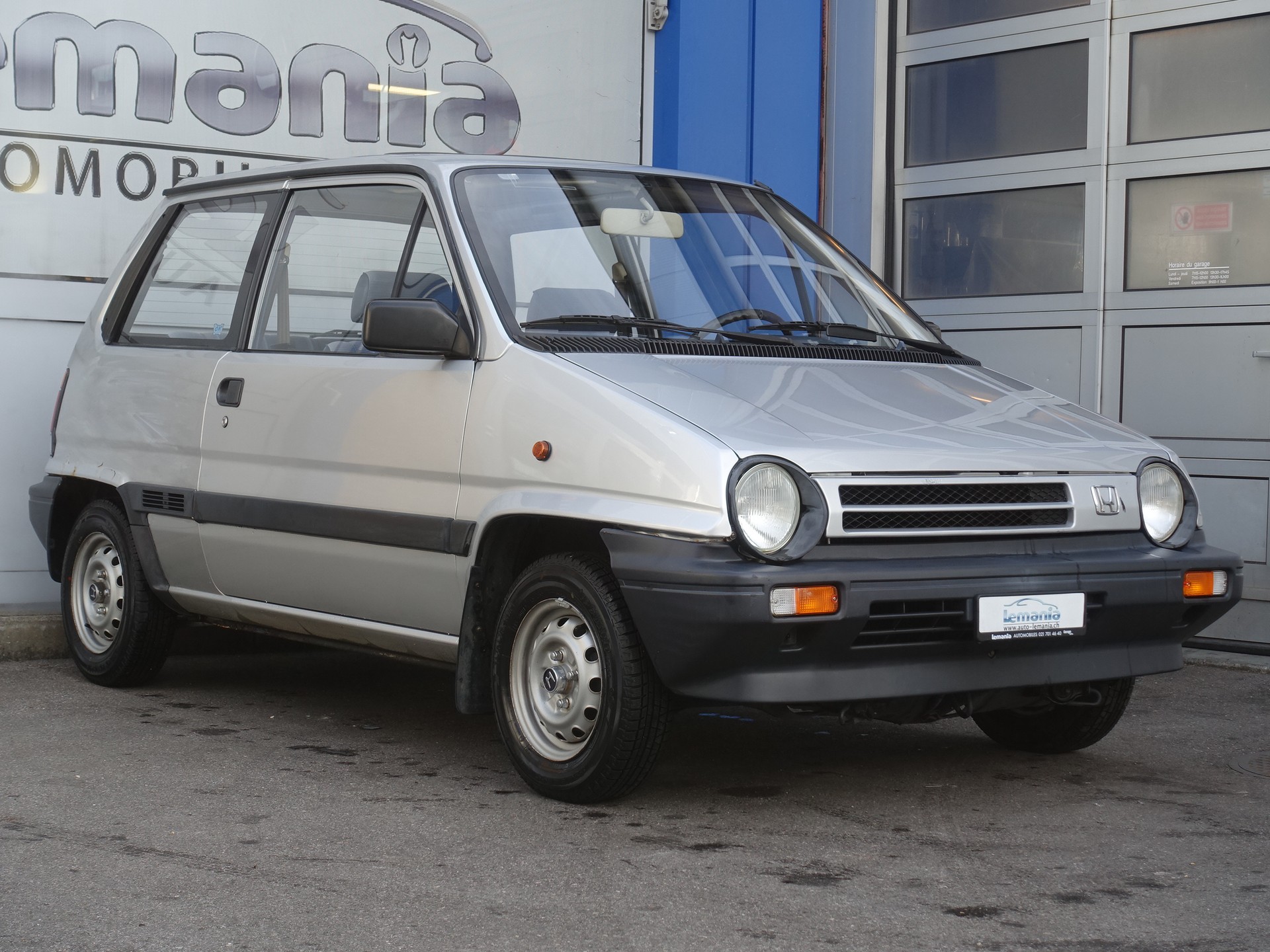 HONDA AA Jazz-image-0