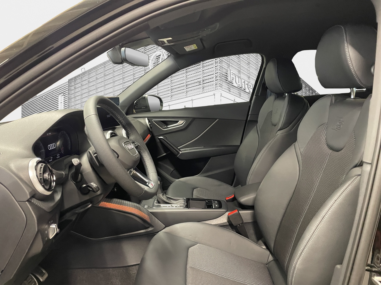 AUDI Q2 40 TFSI advanced Attraction quattro S-tronic-image-9
