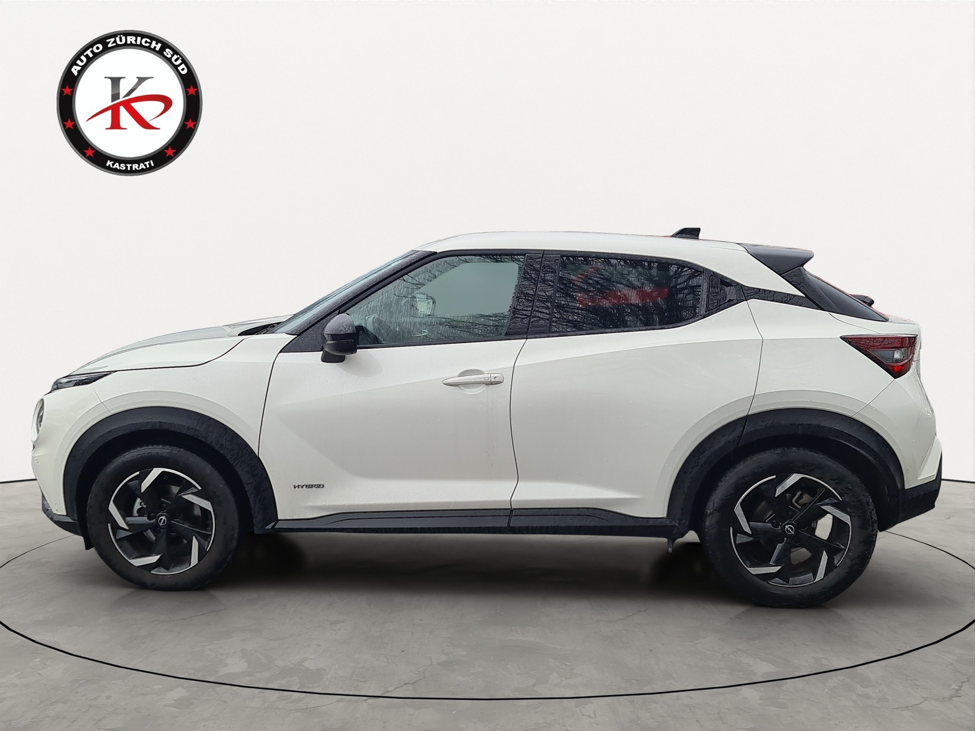NISSAN Juke 1.6 FHEV N-Connecta-image-2