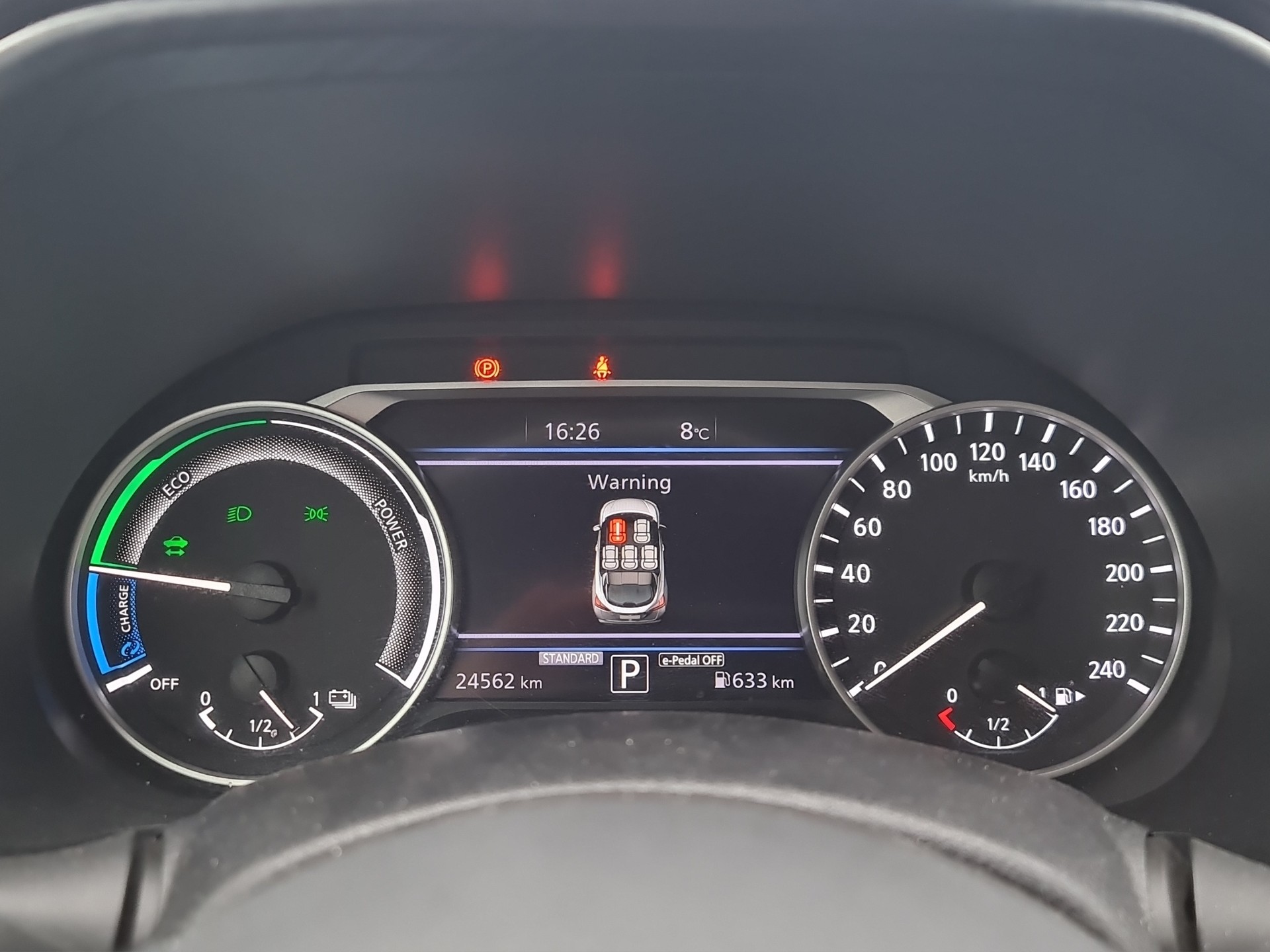 NISSAN Juke 1.6 FHEV N-Connecta-image-10