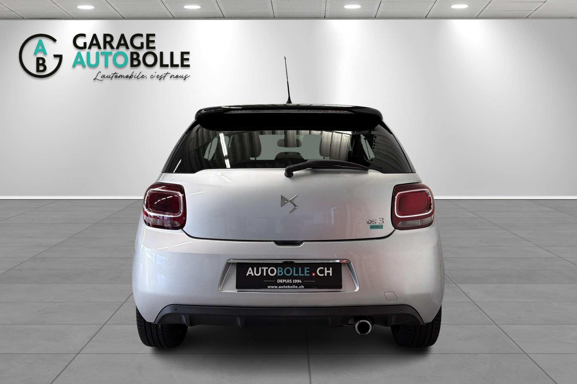 DS AUTOMOBILES DS 3 1.2 PureTech SO Chic EAT-image-5