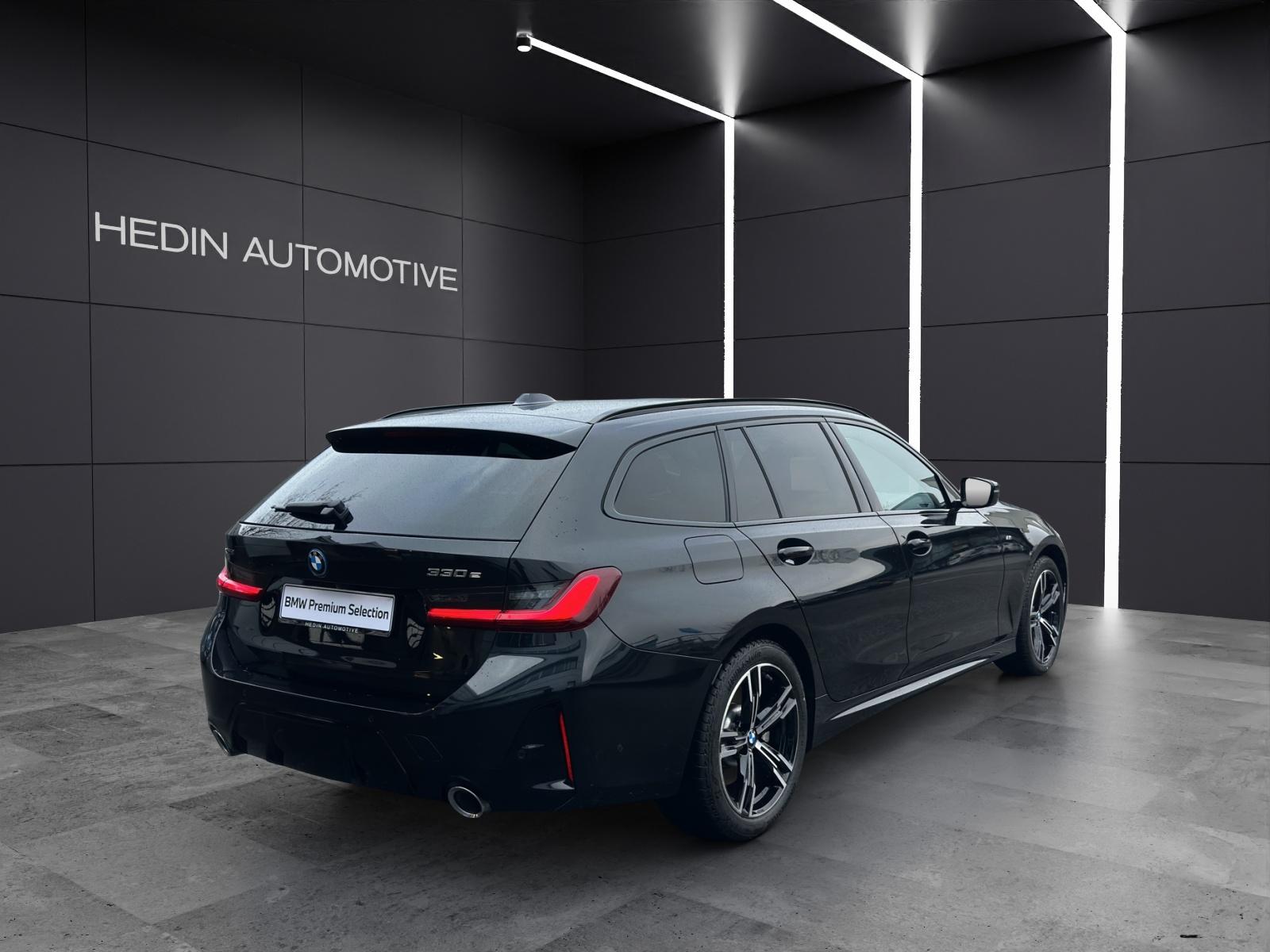 BMW 330e xDrive Touring M Sport-image-8