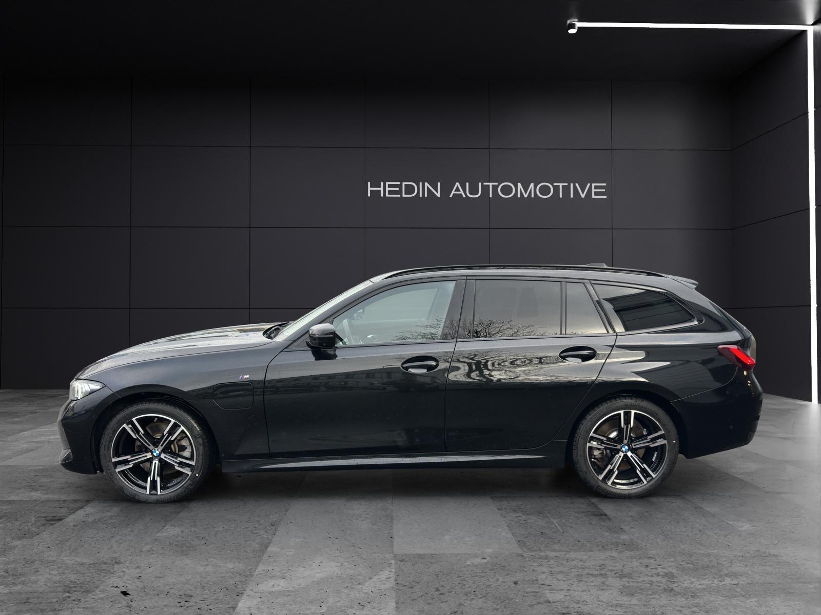 BMW 330e xDrive Touring M Sport-image-5