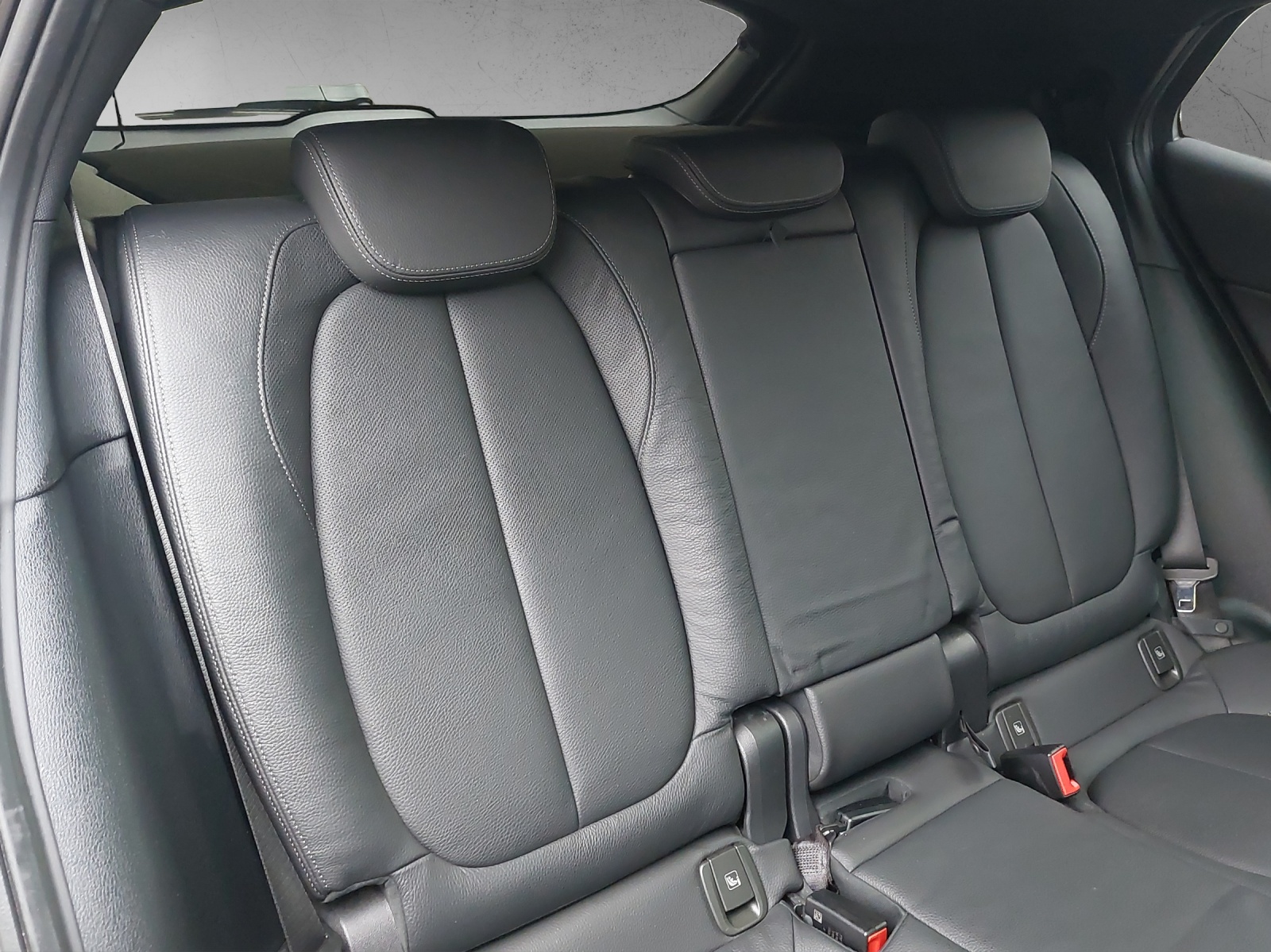 BMW X2 xDrive 25e M Sport Steptronic-image-16