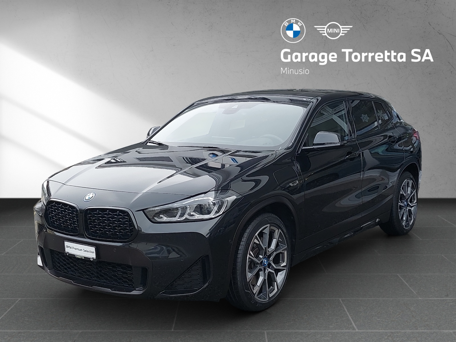 BMW X2 xDrive 25e M Sport Steptronic-image-0