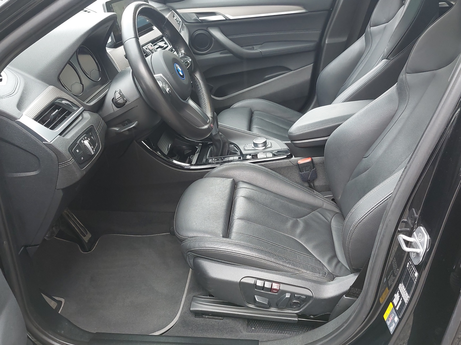 BMW X2 xDrive 25e M Sport Steptronic-image-15