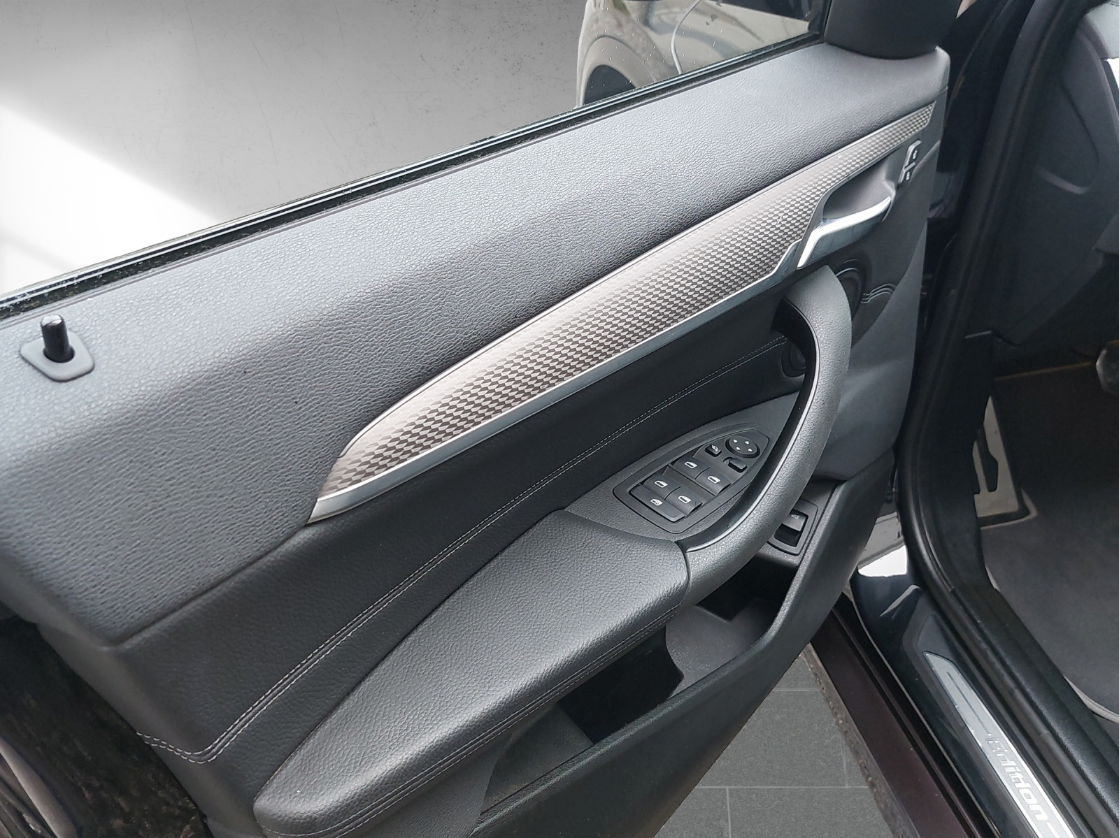 BMW X2 xDrive 25e M Sport Steptronic-image-14