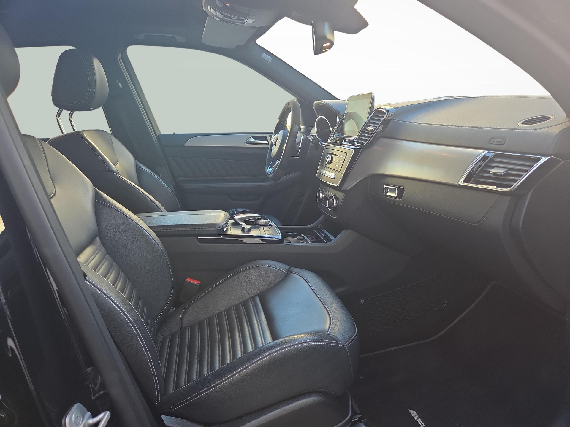 MERCEDES-BENZ AMG GLE 43 4MATIC-image-9