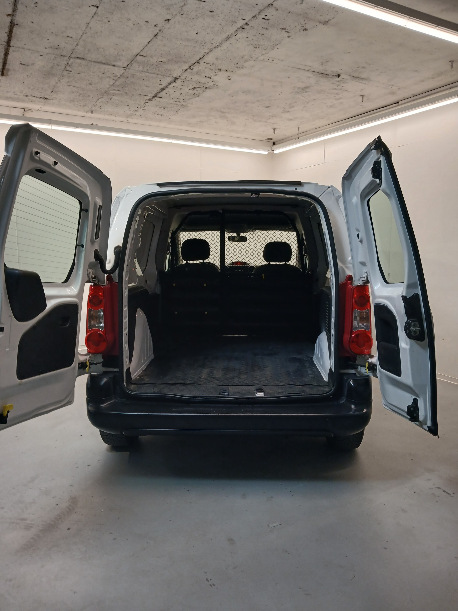 CITROEN BERLINGO-image-12