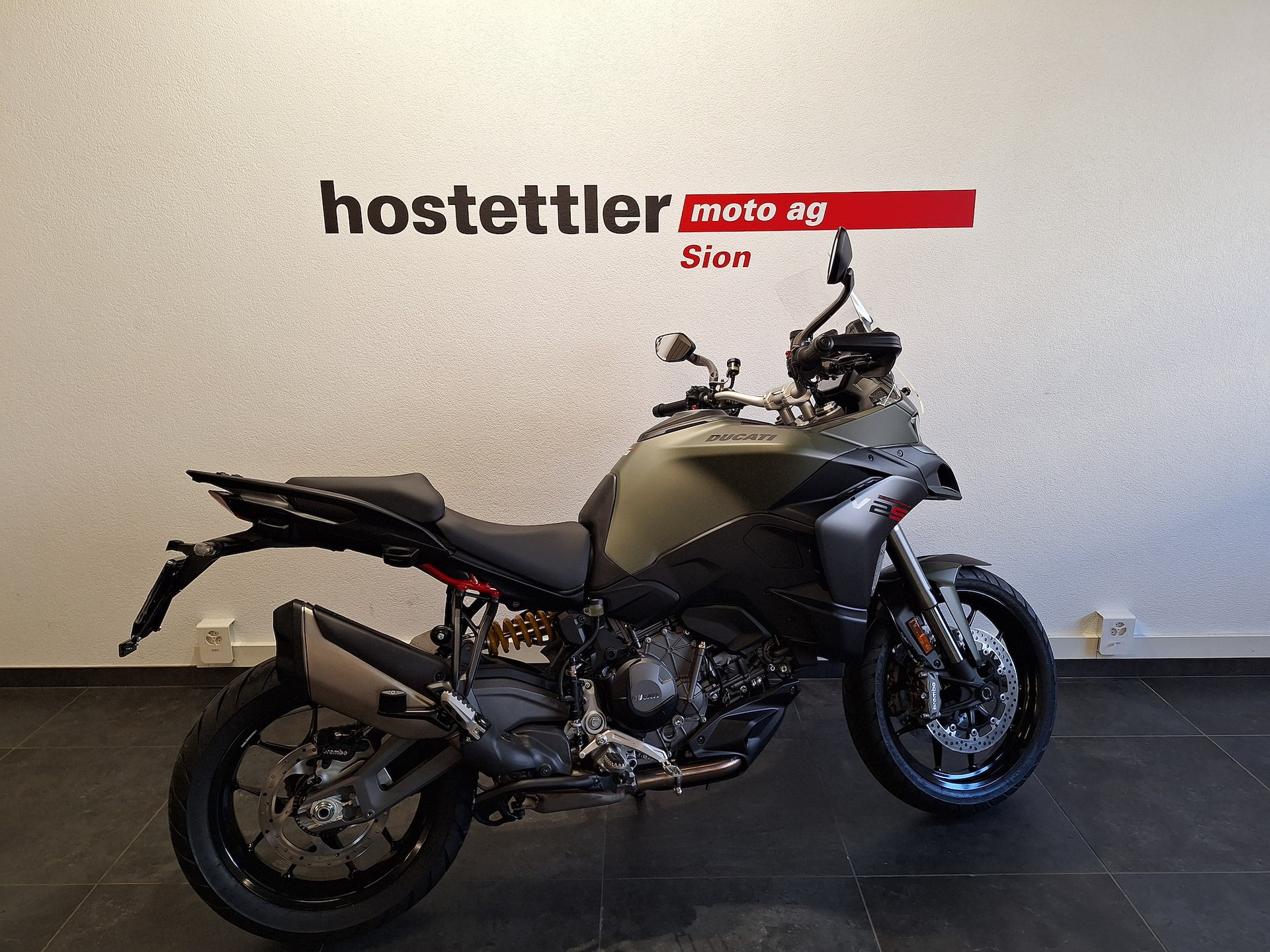 DUCATI Multistrada V2 S Travel-showroom-element-2