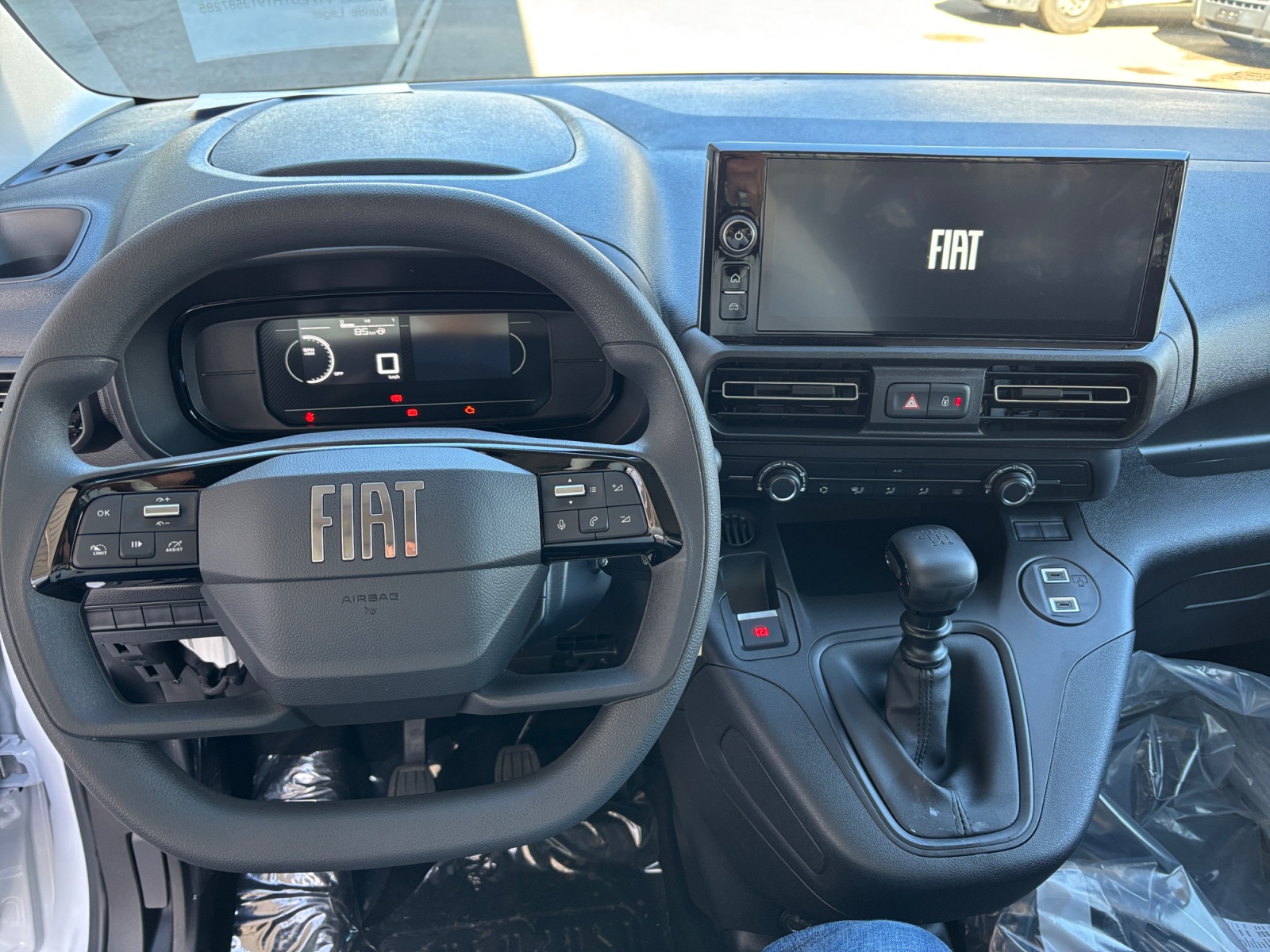 FIAT Doblo 1.5 BlueHDi L1 650kg Easy Pro-image-10