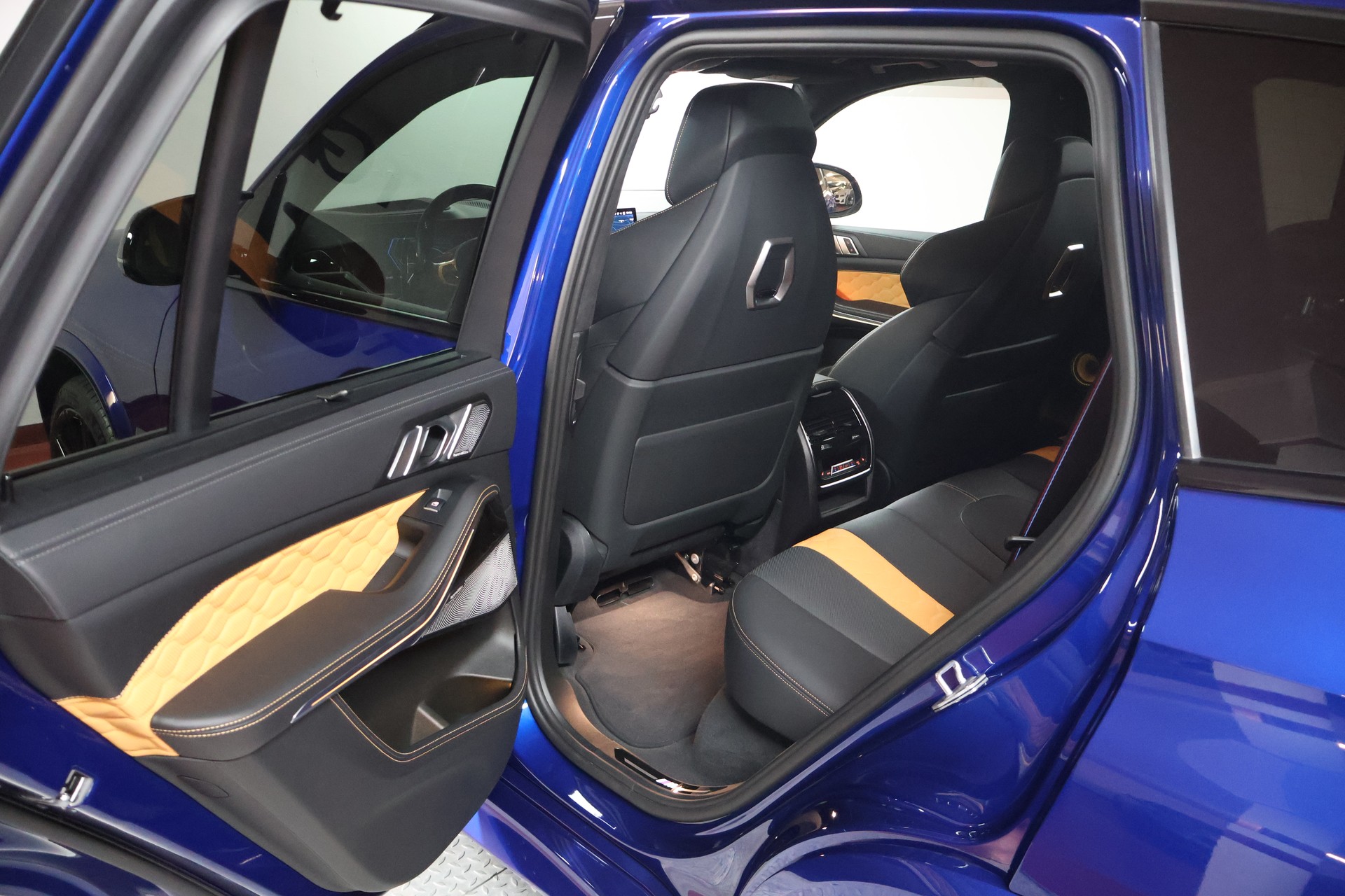 BMW X5M Competition-image-18