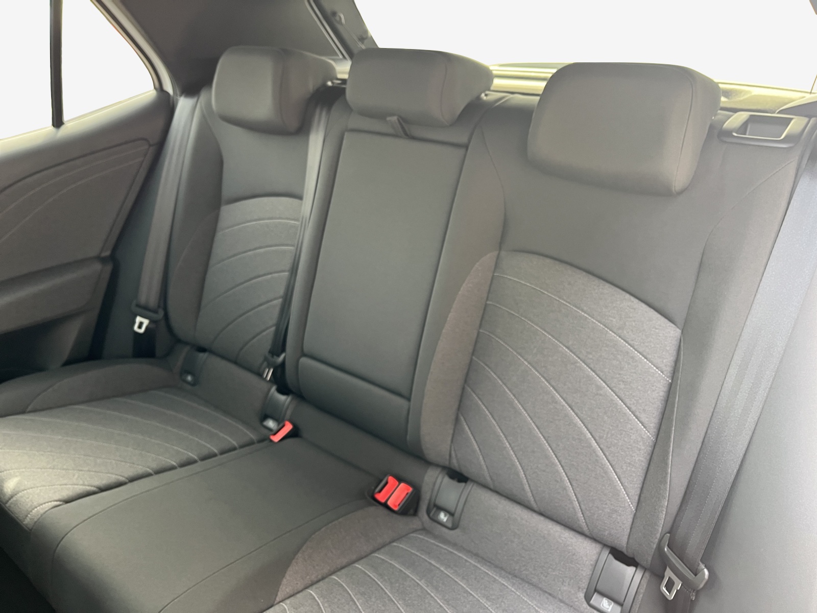 VW ID.3 Pro 59 kWh Pro United-image-11