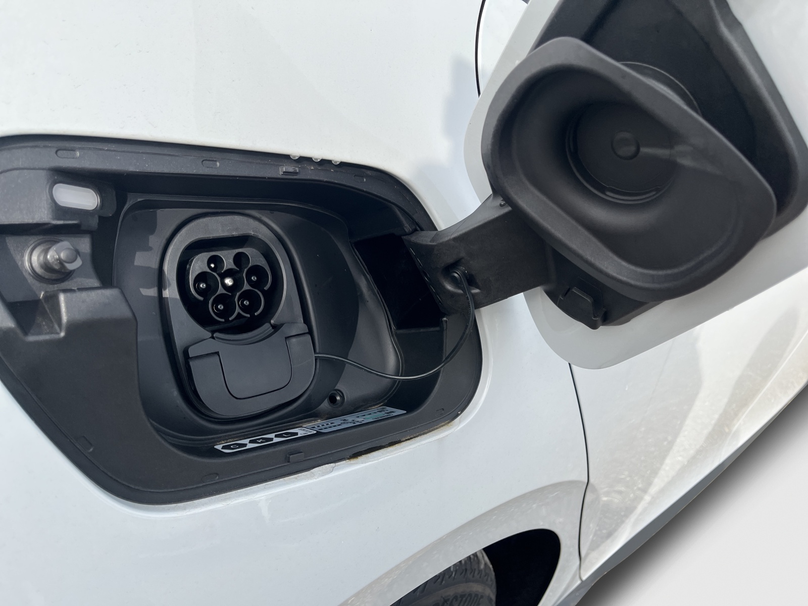 VW ID.3 Pro 59 kWh Pro United-image-14