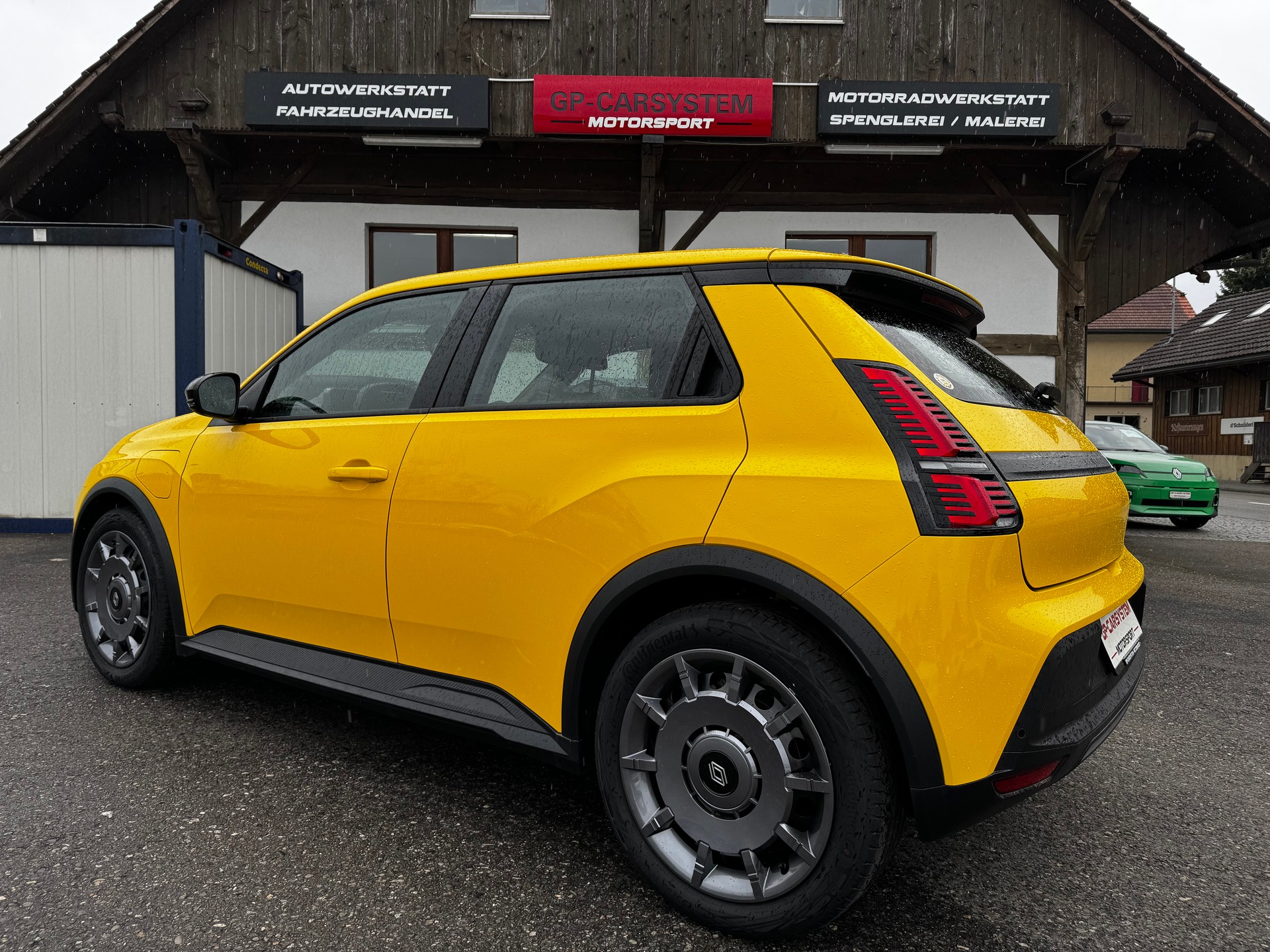 RENAULT R5 E-Tech Urban Range 40 kWh Evolution-image-1
