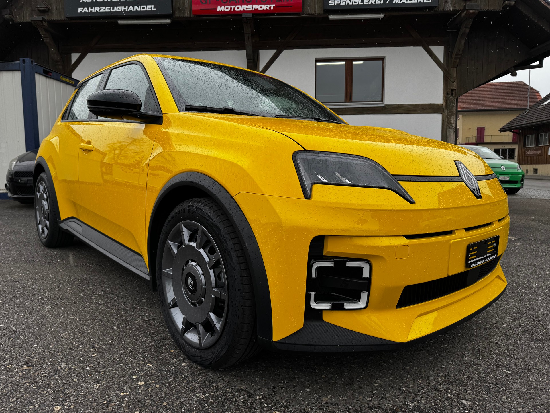 RENAULT R5 E-Tech Urban Range 40 kWh Evolution-image-2