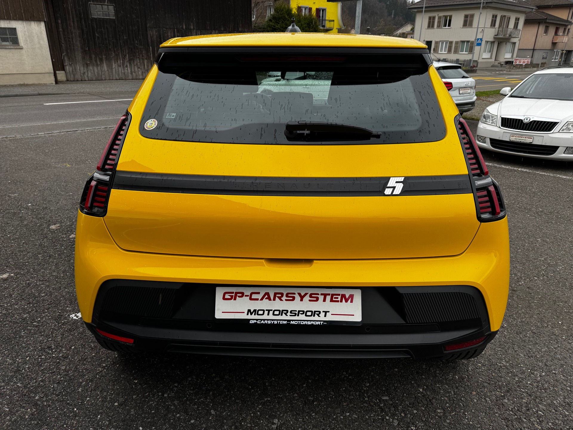 RENAULT R5 E-Tech Urban Range 40 kWh Evolution-image-6