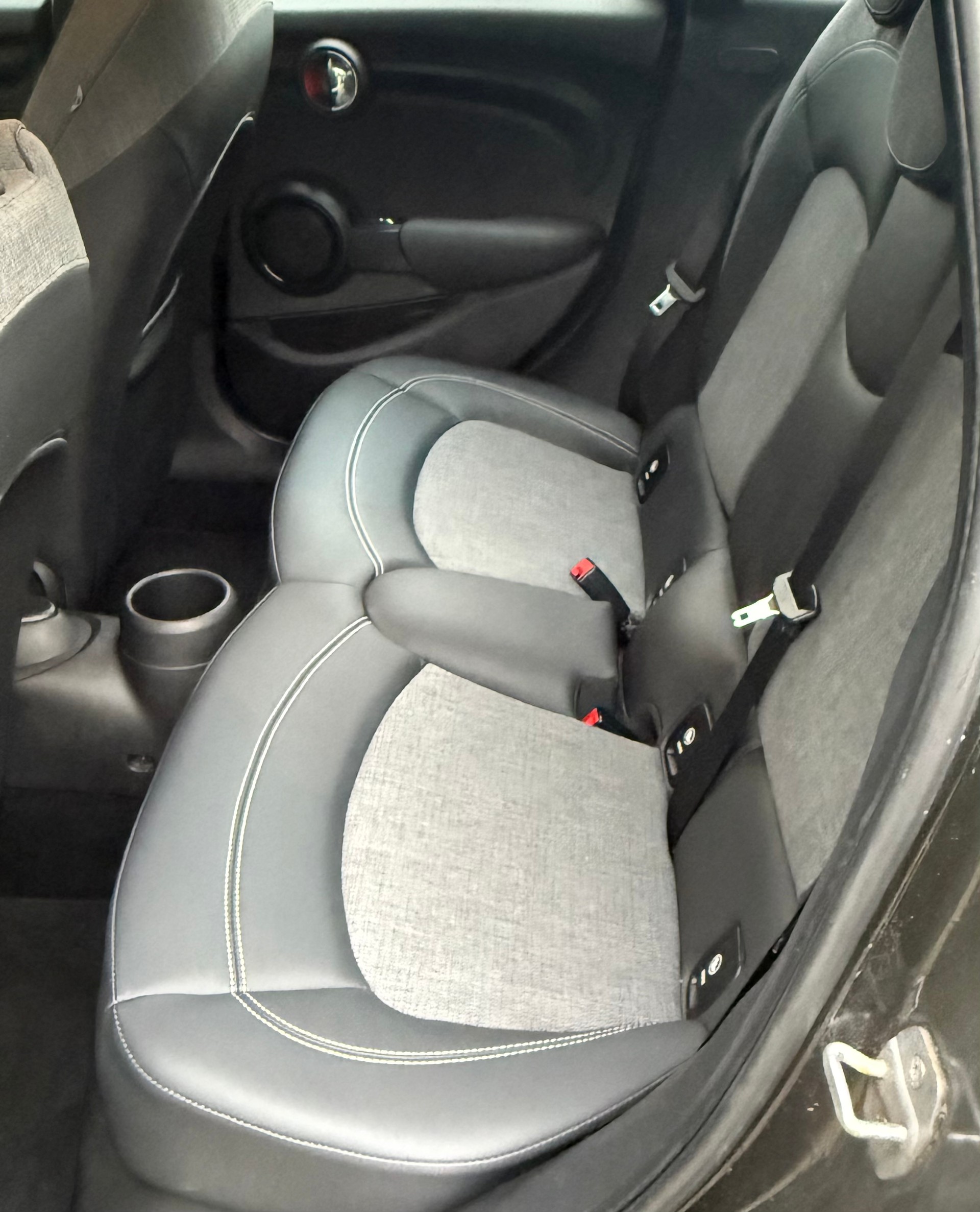 MINI Cooper D Steptronic-image-7