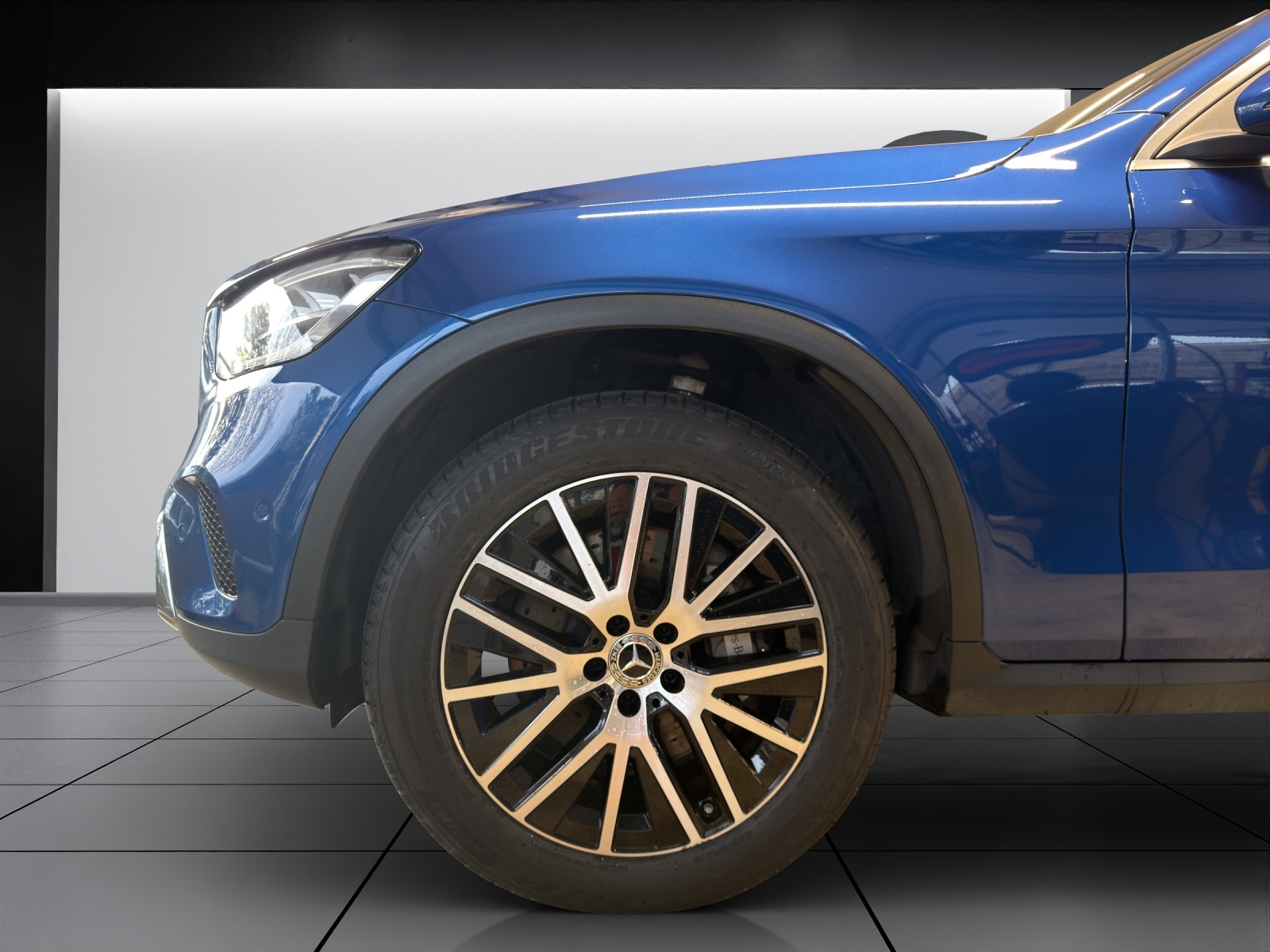 Image MERCEDES-BENZ GLC-300 GLC Coupé 300 e 4Matic 9G-Tronic