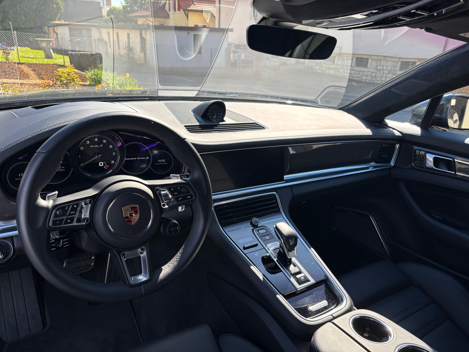 PORSCHE Panamera Turbo S E-Hybrid PDK-image-5