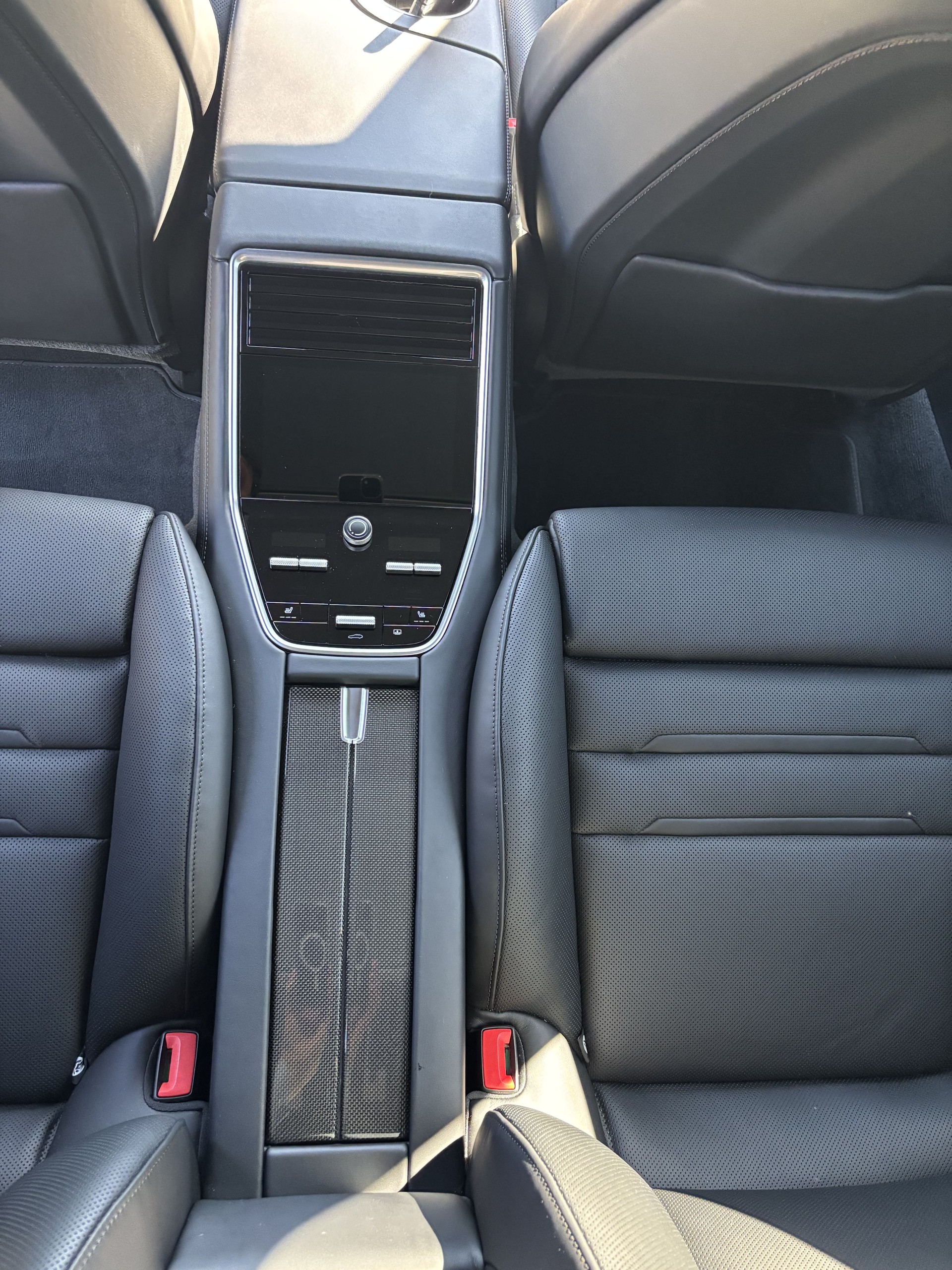 PORSCHE Panamera Turbo S E-Hybrid PDK-image-9