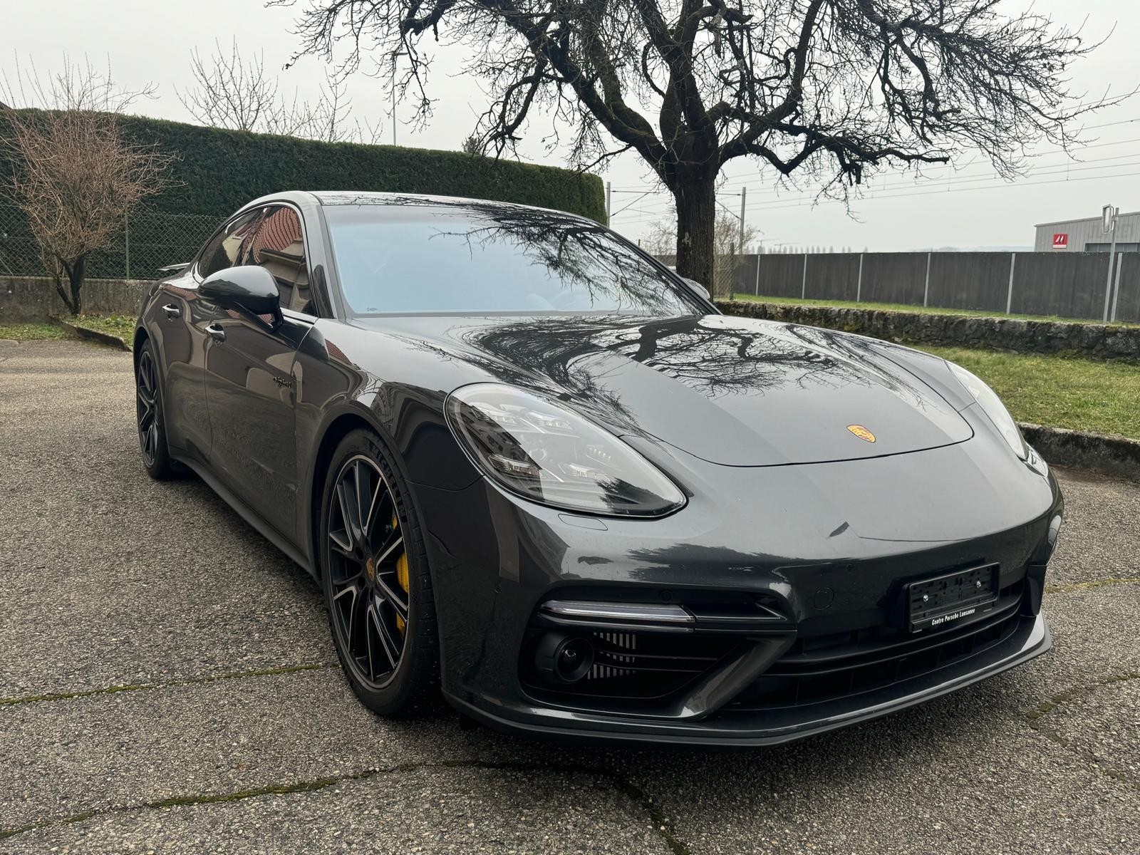 Car photo