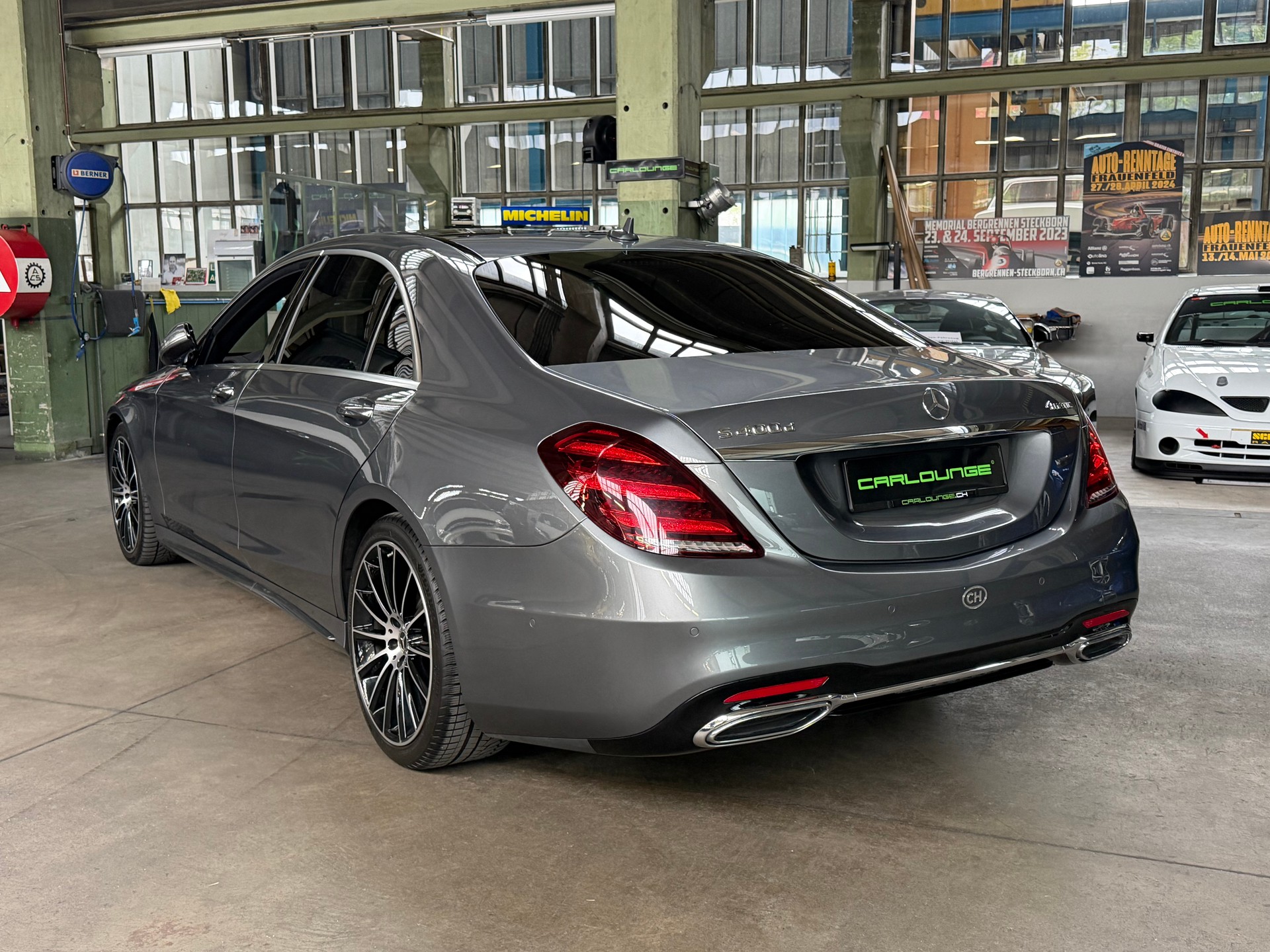 MERCEDES-BENZ S 400 d L 4Matic 9G-Tronic *** AMG Line Plus & AMG Styling Paket ***-image-14