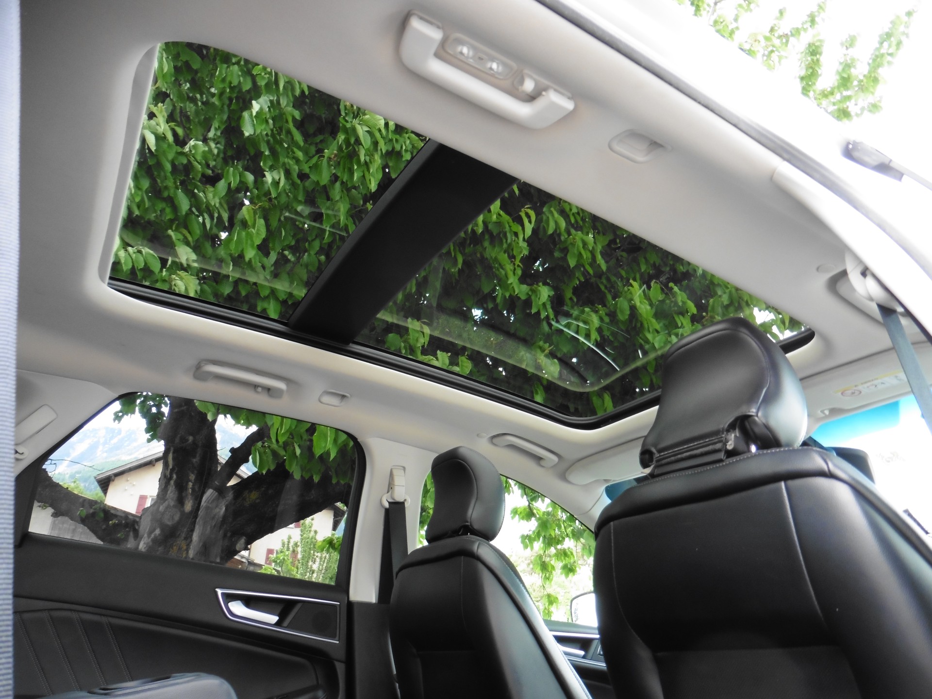 FORD Edge 2.0 TDCi ST-Line 4WD PowerShift-image-28