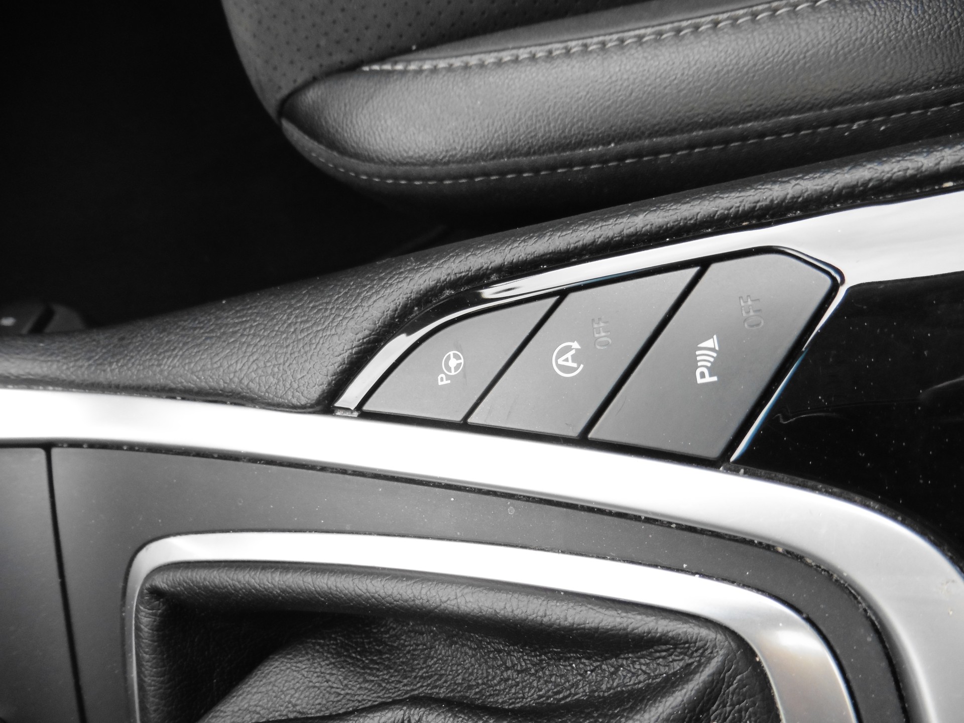 FORD Edge 2.0 TDCi ST-Line 4WD PowerShift-image-20