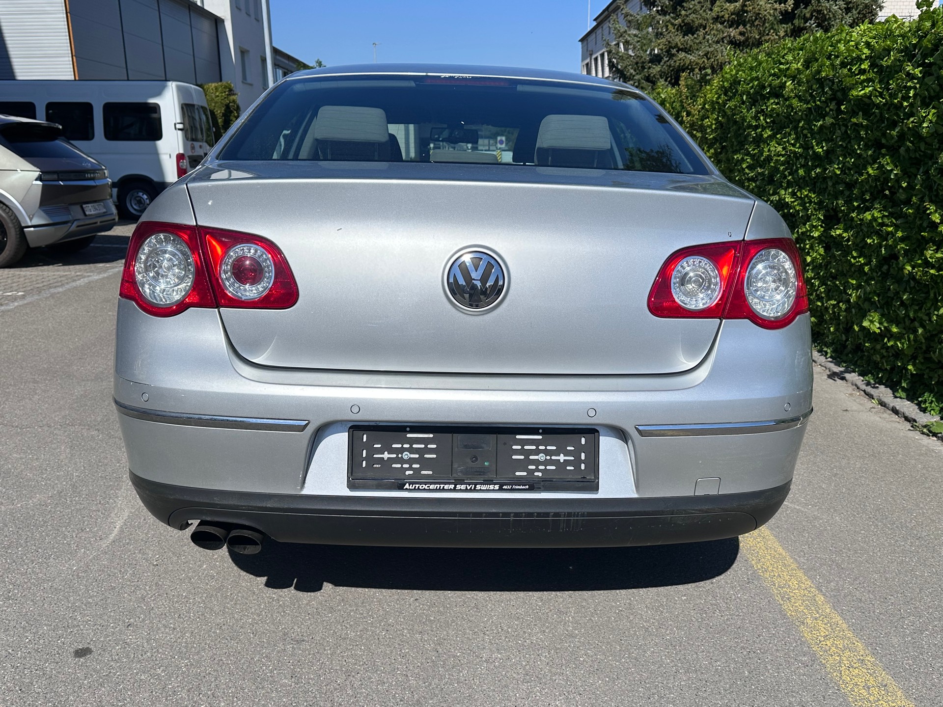 VW Passat 1.8 TSI Comfortline DSG-image-4