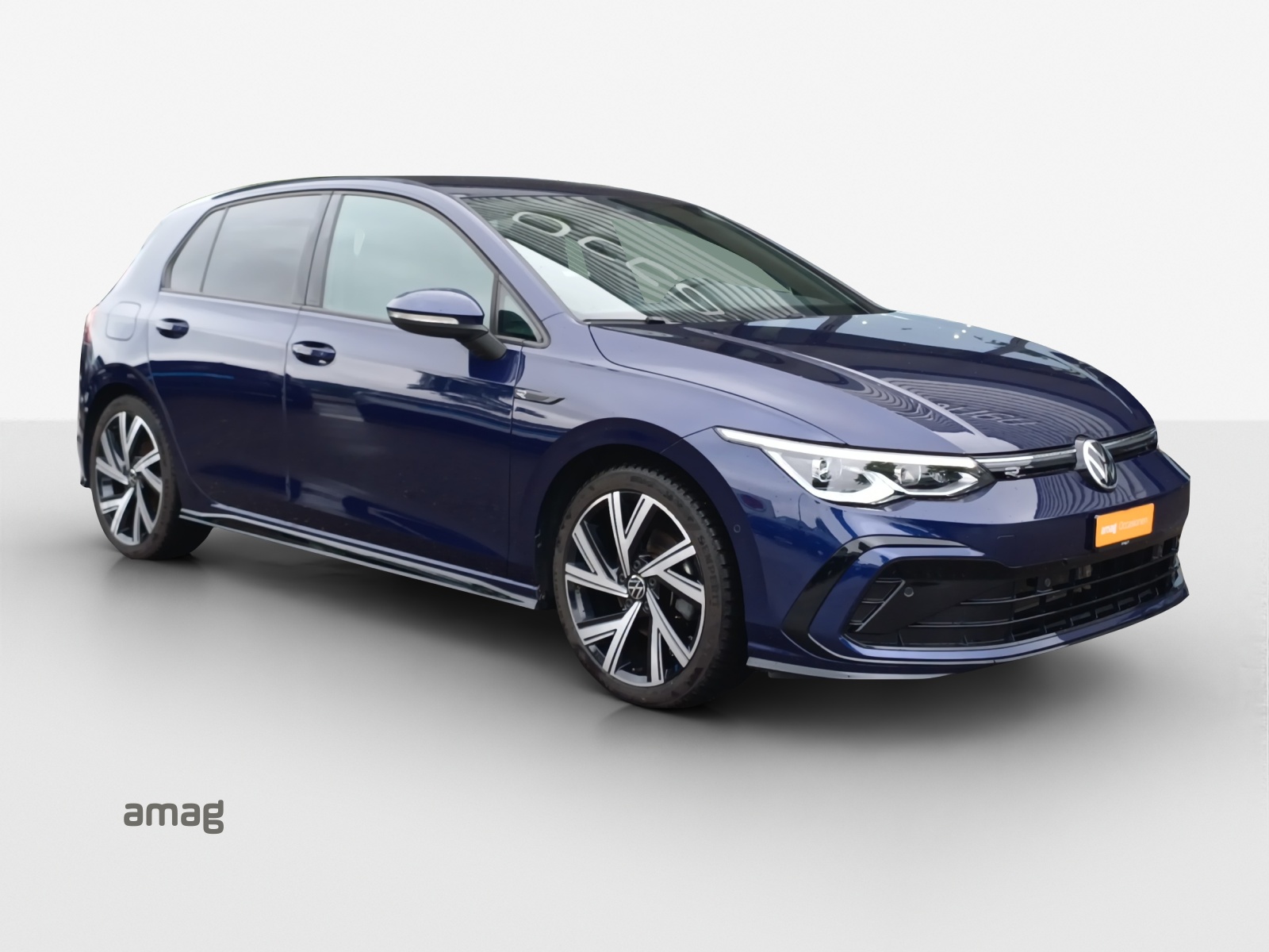 VW Golf 1.5 eTSI mHEV ACT R-Line DSG-image-5