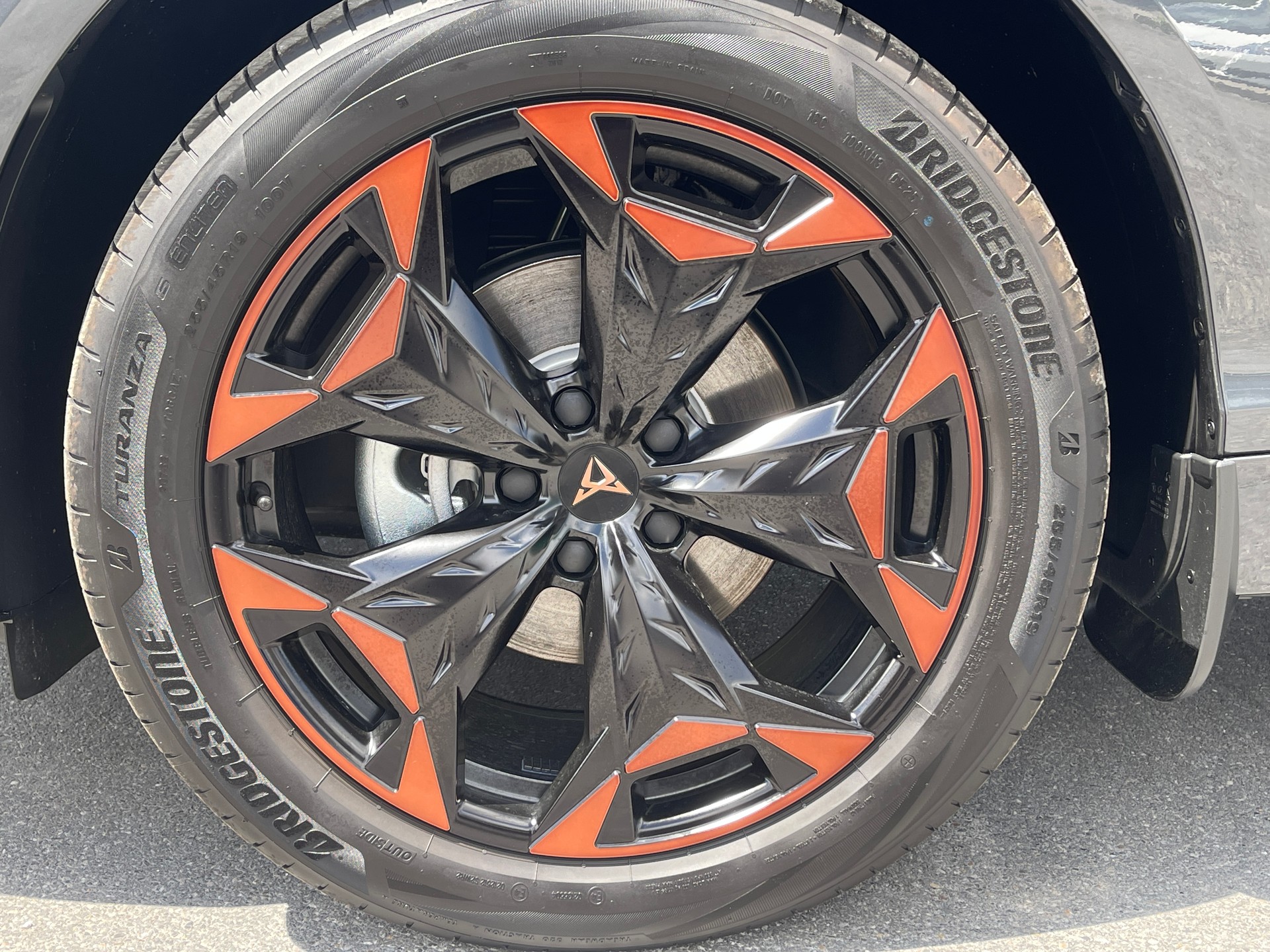CUPRA Terramar 1.5 eTSI DSG-image-5