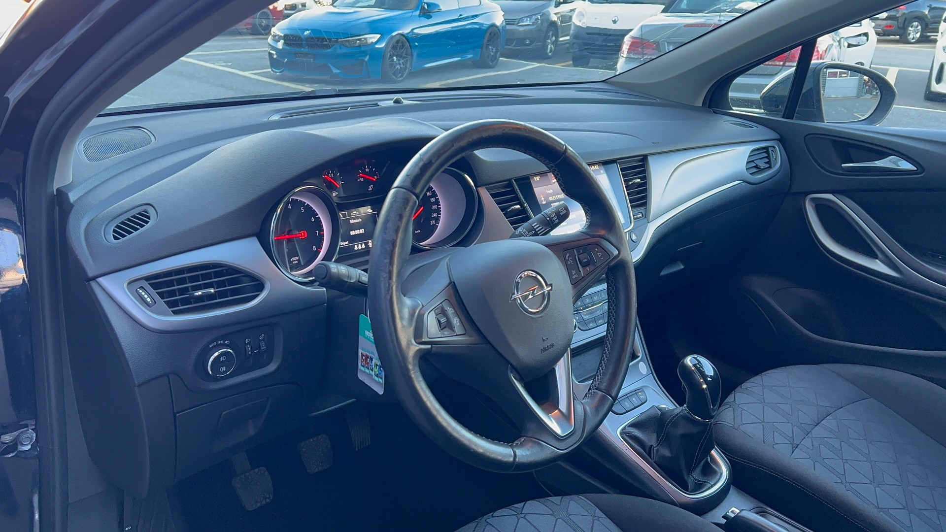 OPEL Astra 1.4i Turbo Excellence-image-6